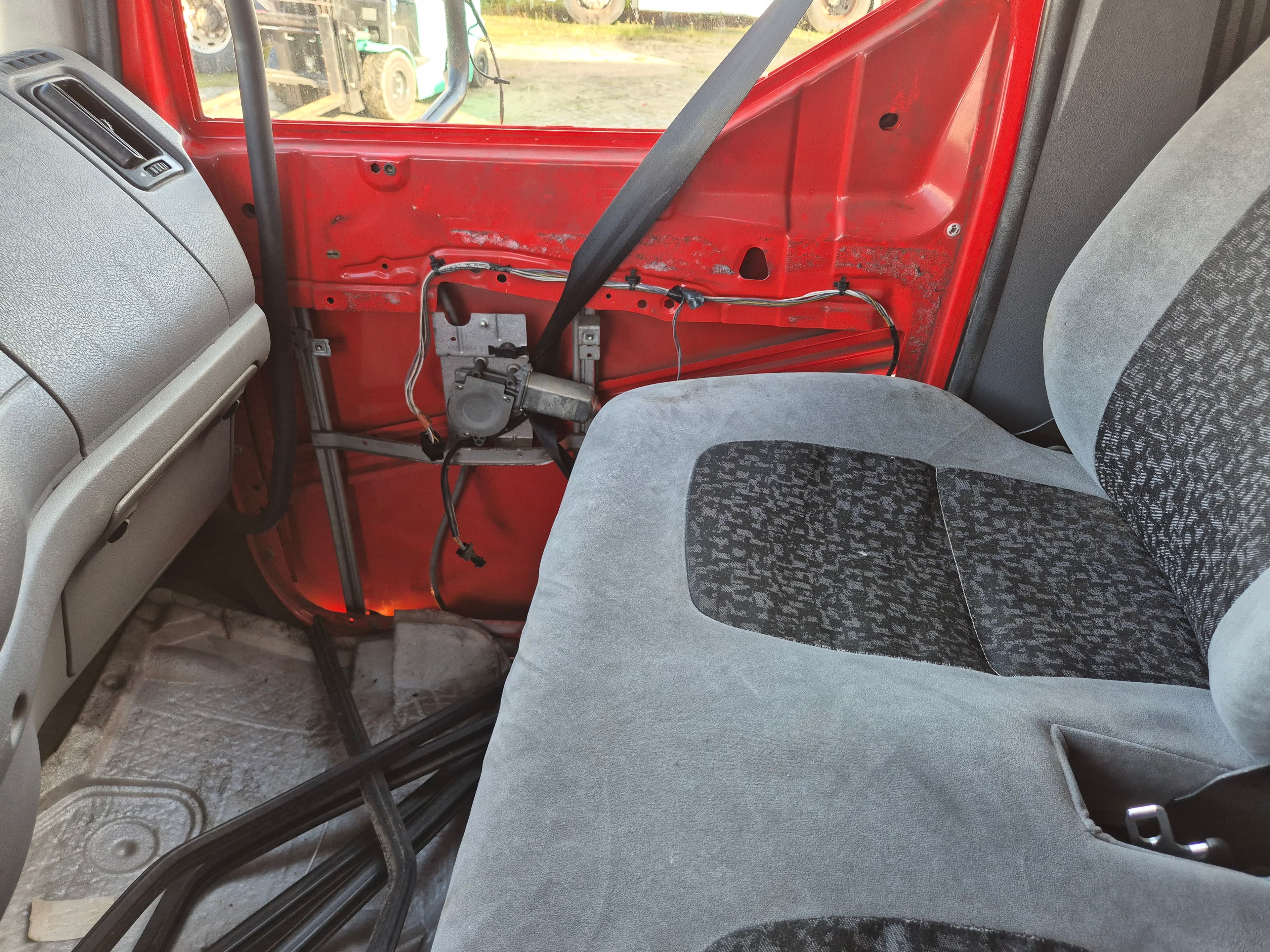 DAF 45.180 · Ano 2007 — imagem 30