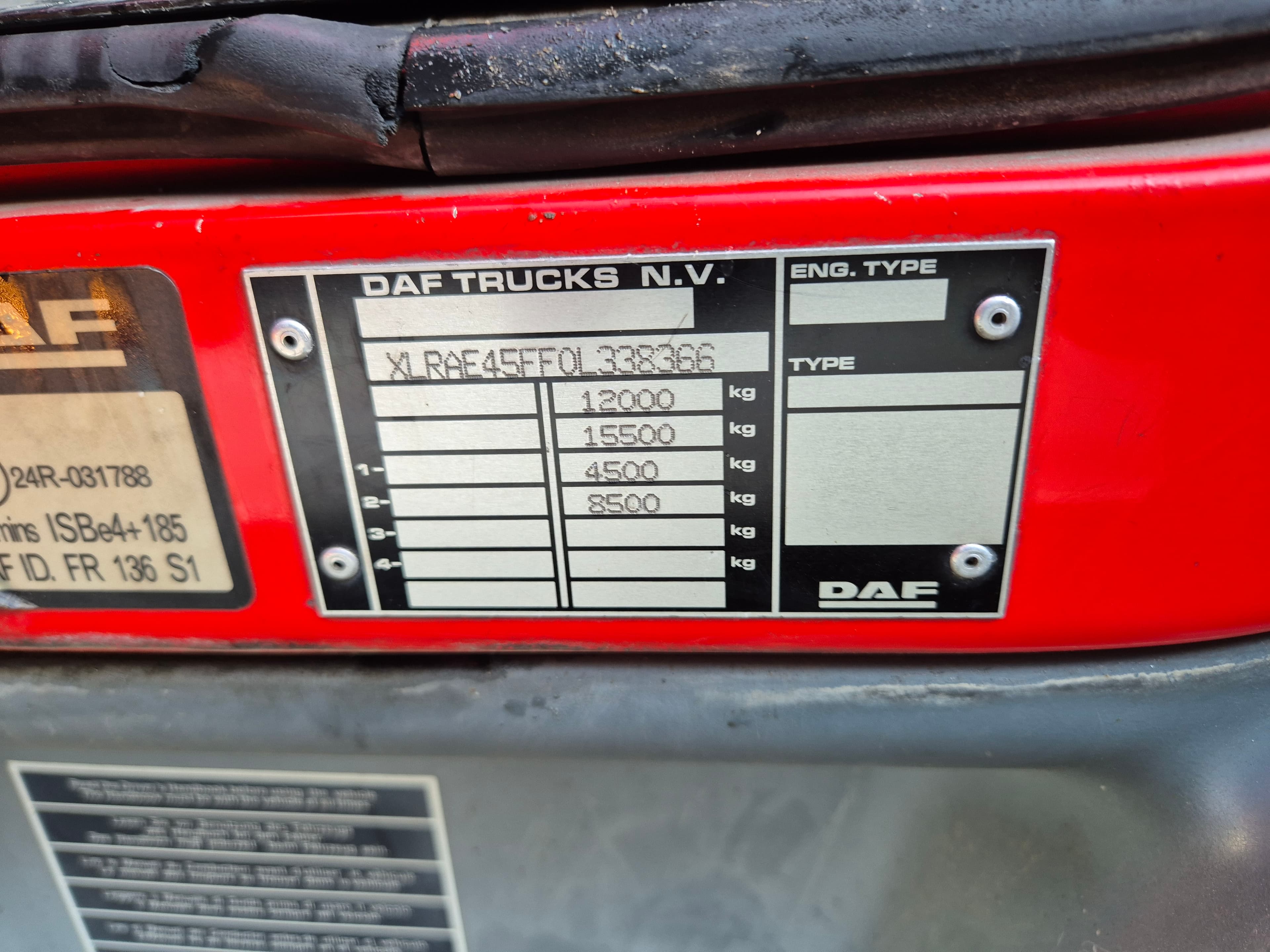 DAF 45.180 · Ano 2007 — imagem 22