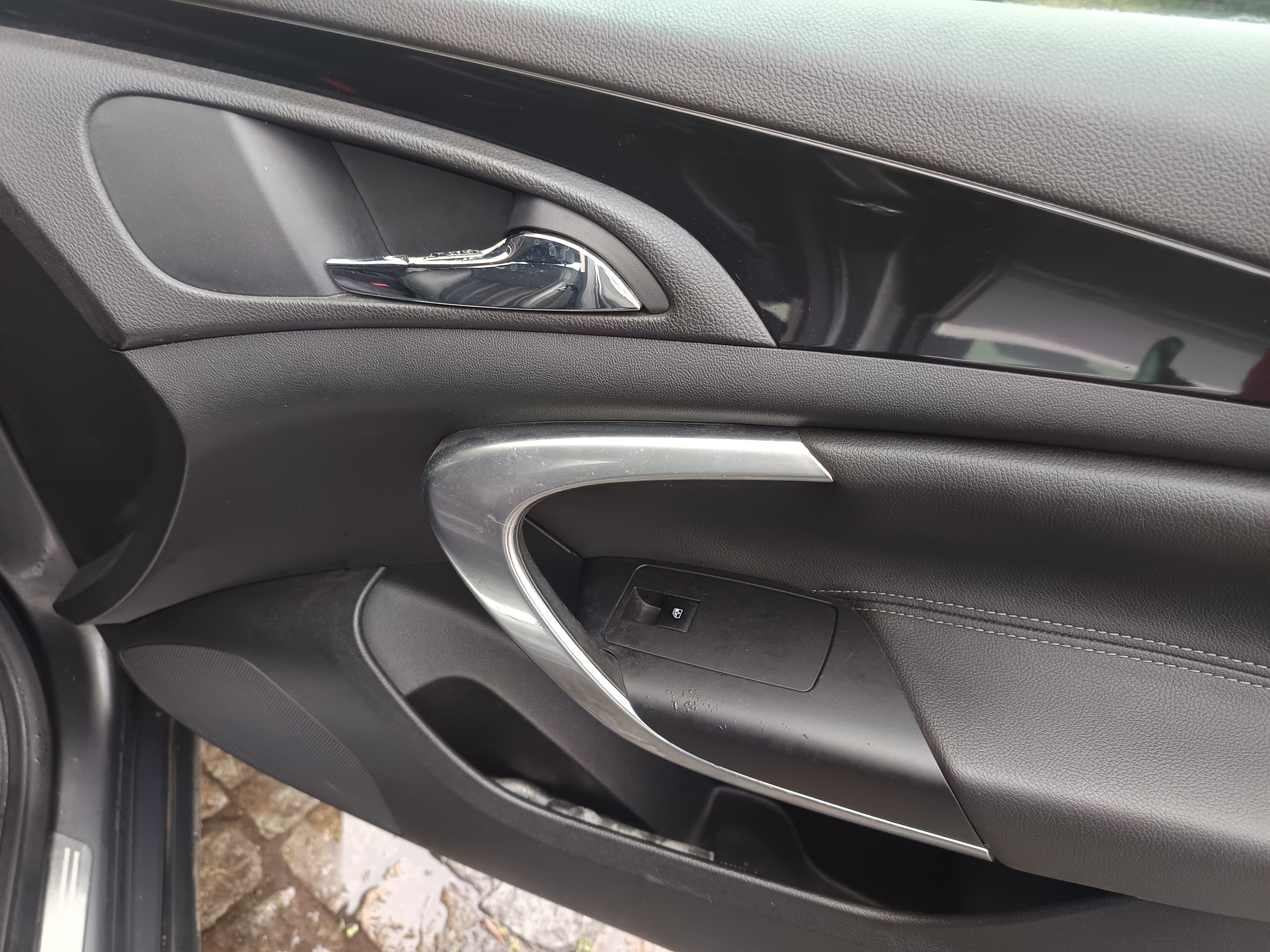 Opel Insignia · Ano 2009 — imagem 28