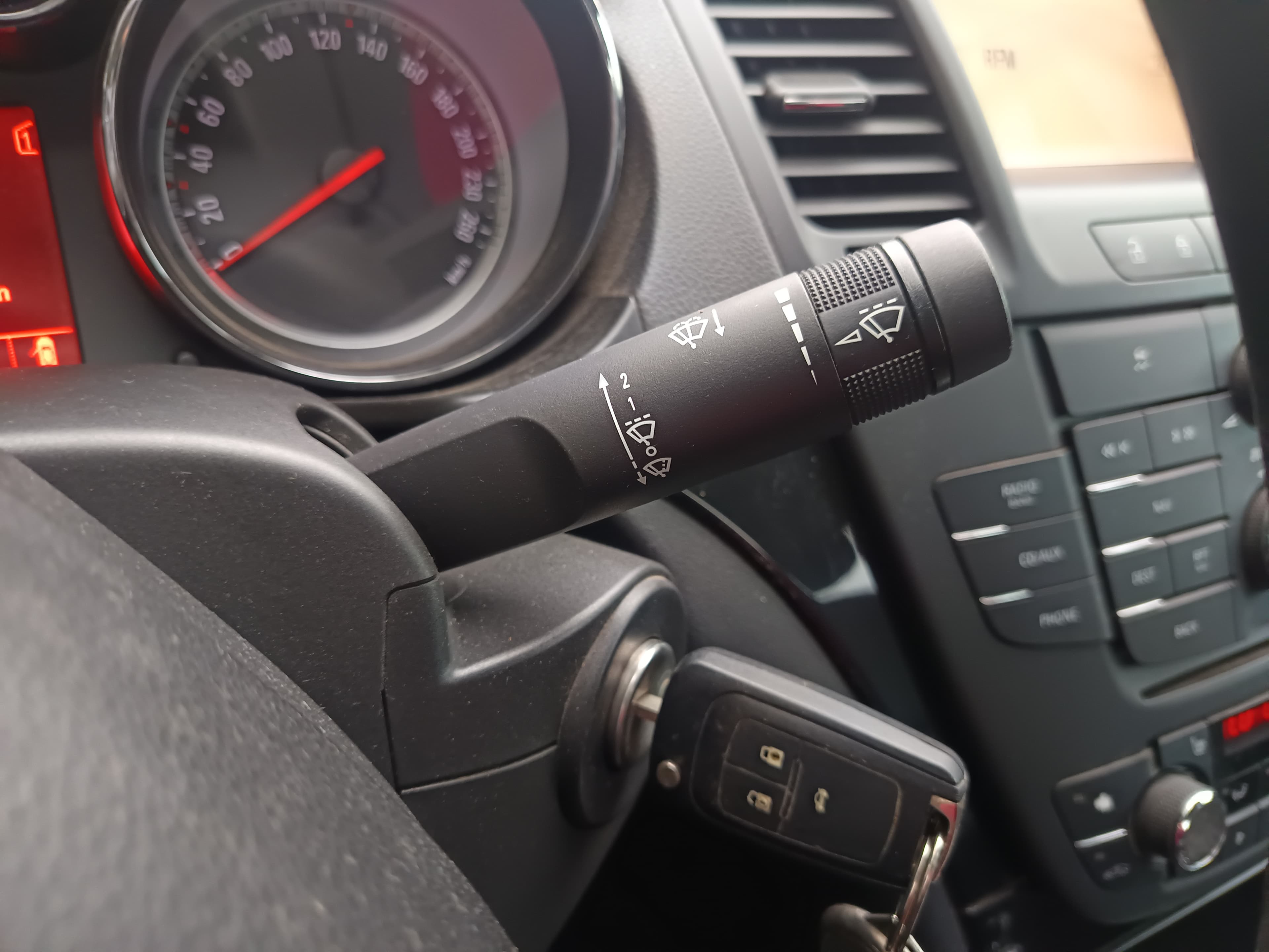 Opel Insignia · Ano 2009 — imagem 46