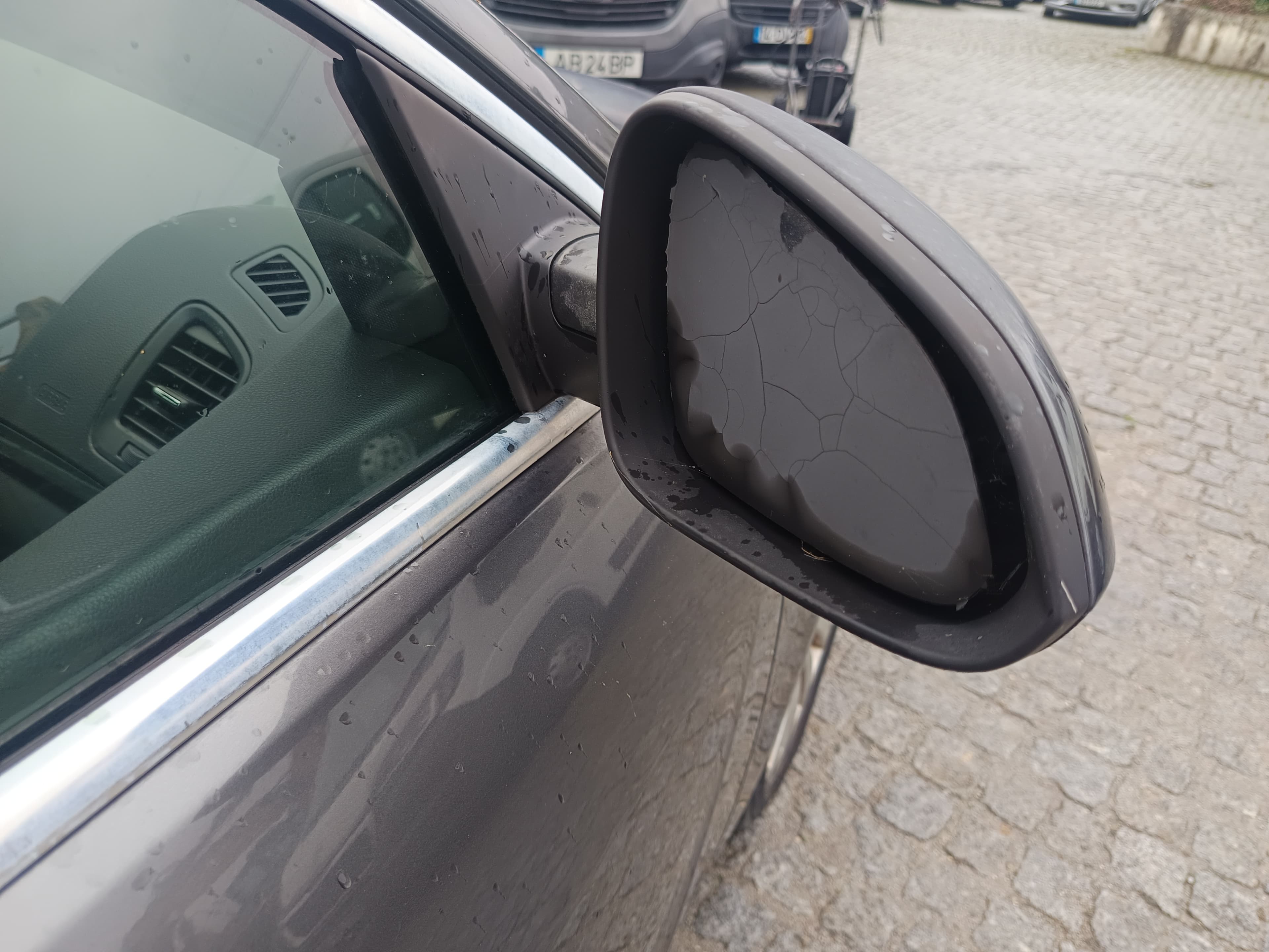 Opel Insignia · Ano 2009 — imagem 16