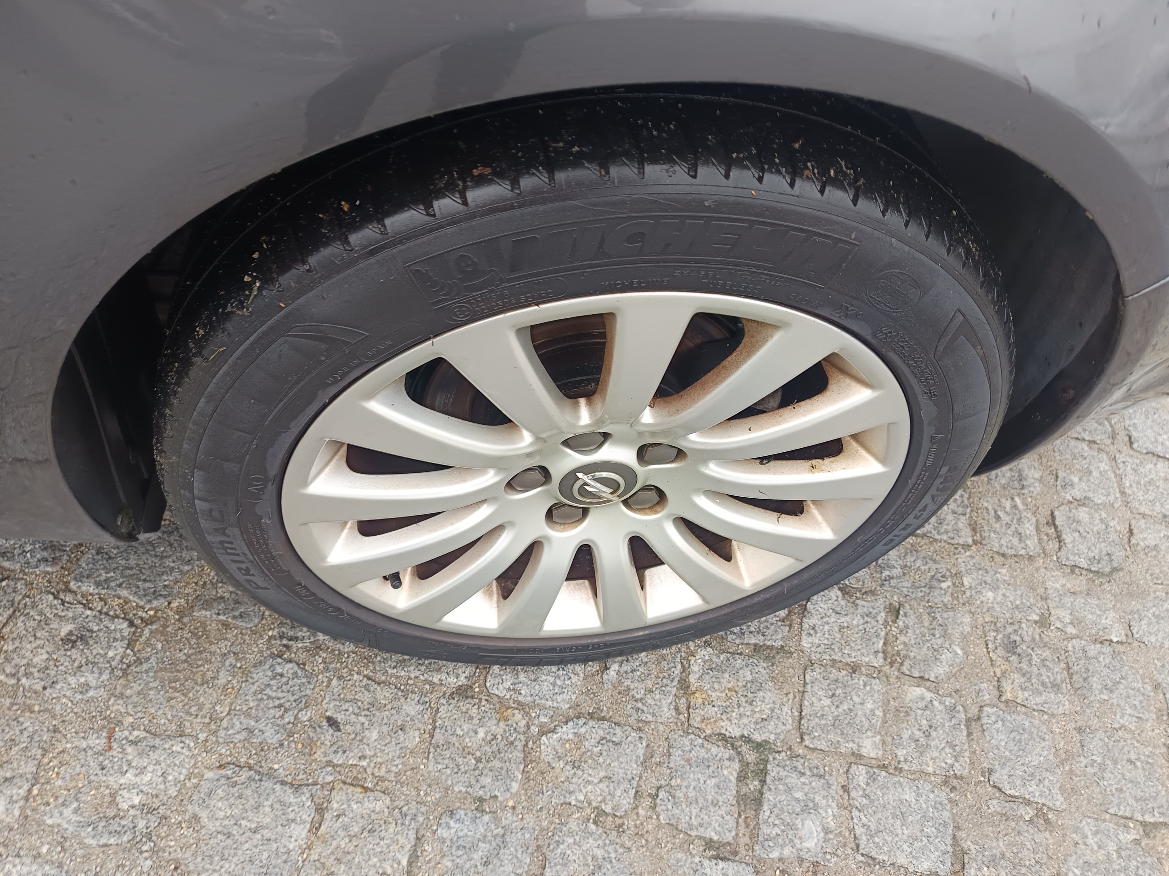 Opel Insignia · Ano 2009 — imagem 12
