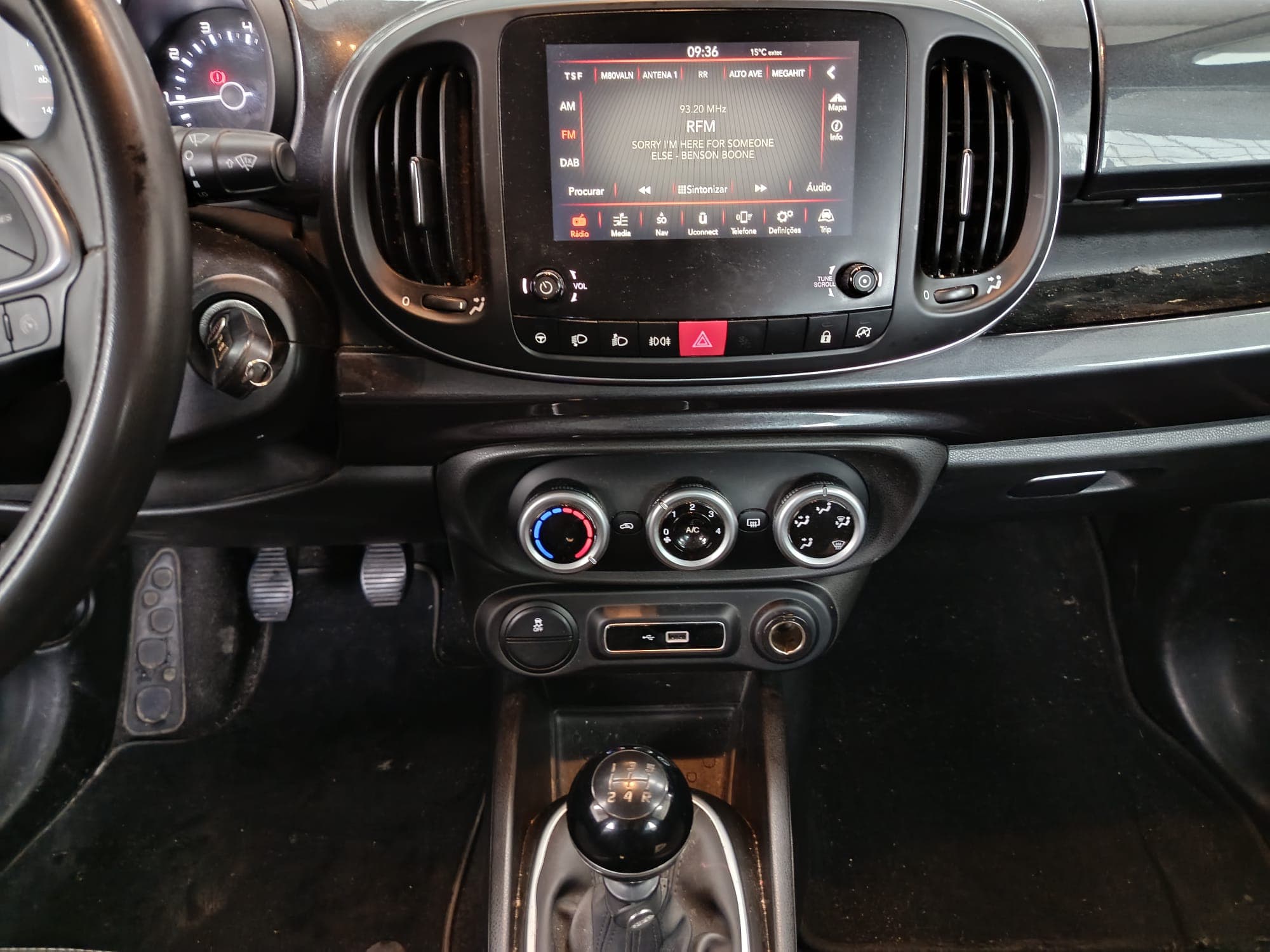 Fiat 500L · Ano 2019 — imagen 14