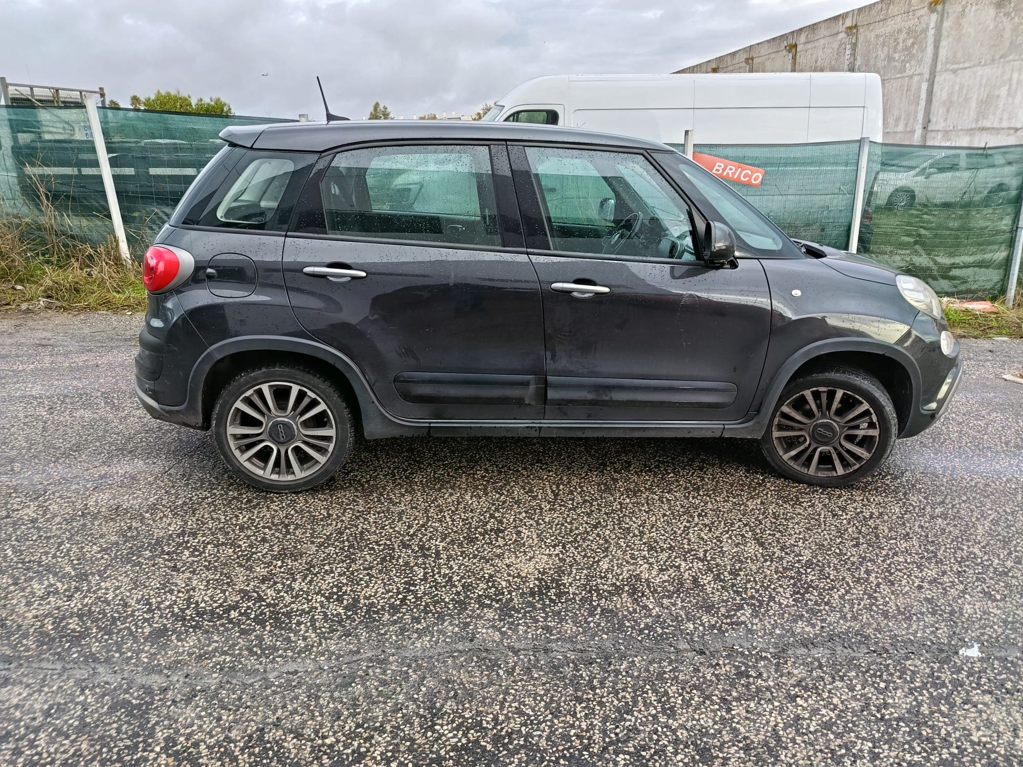 Fiat 500L · Ano 2019 — imagen 5