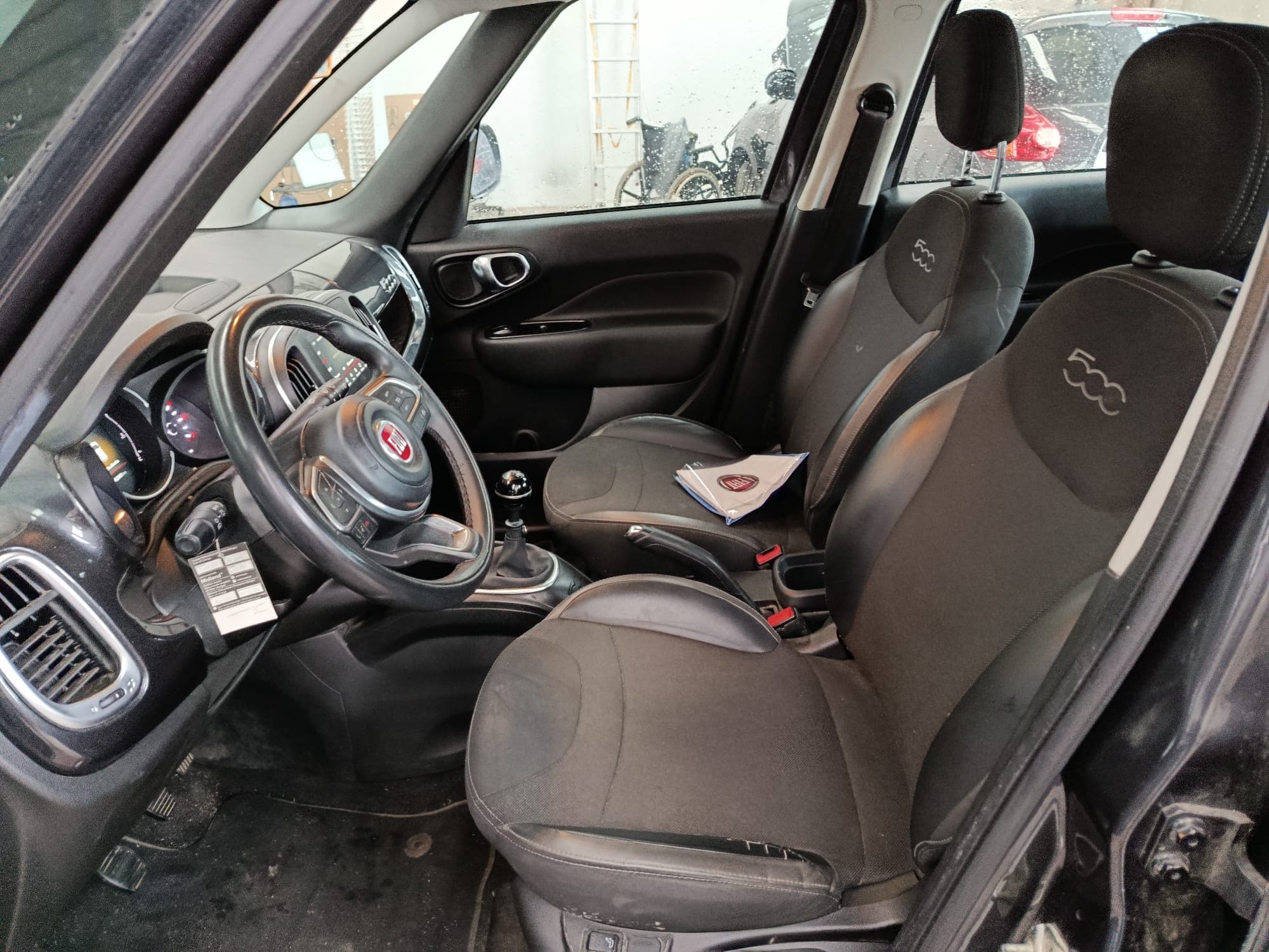 Fiat 500L · Ano 2019 — imagen 16