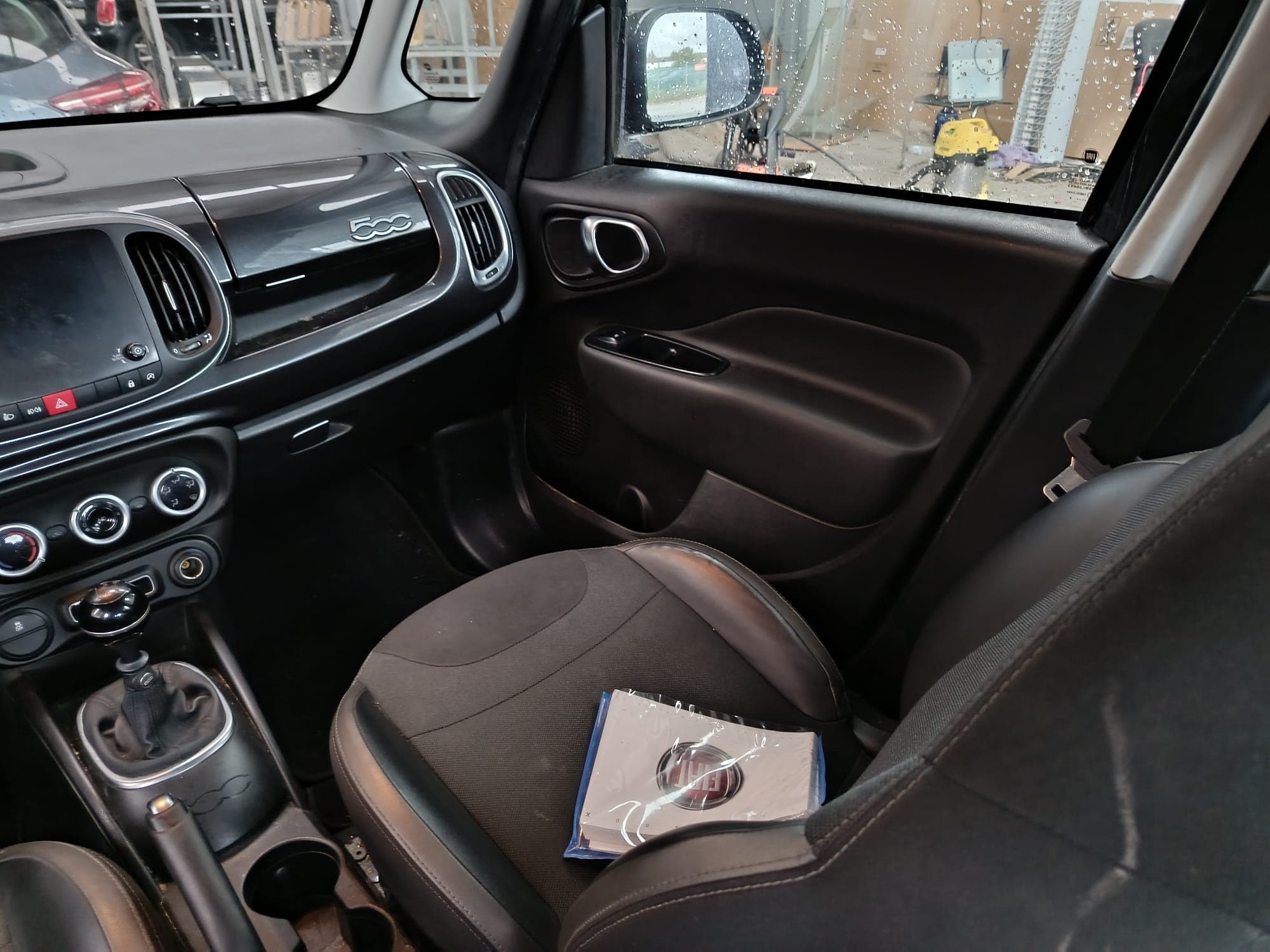 Fiat 500L · Ano 2019 — imagen 18