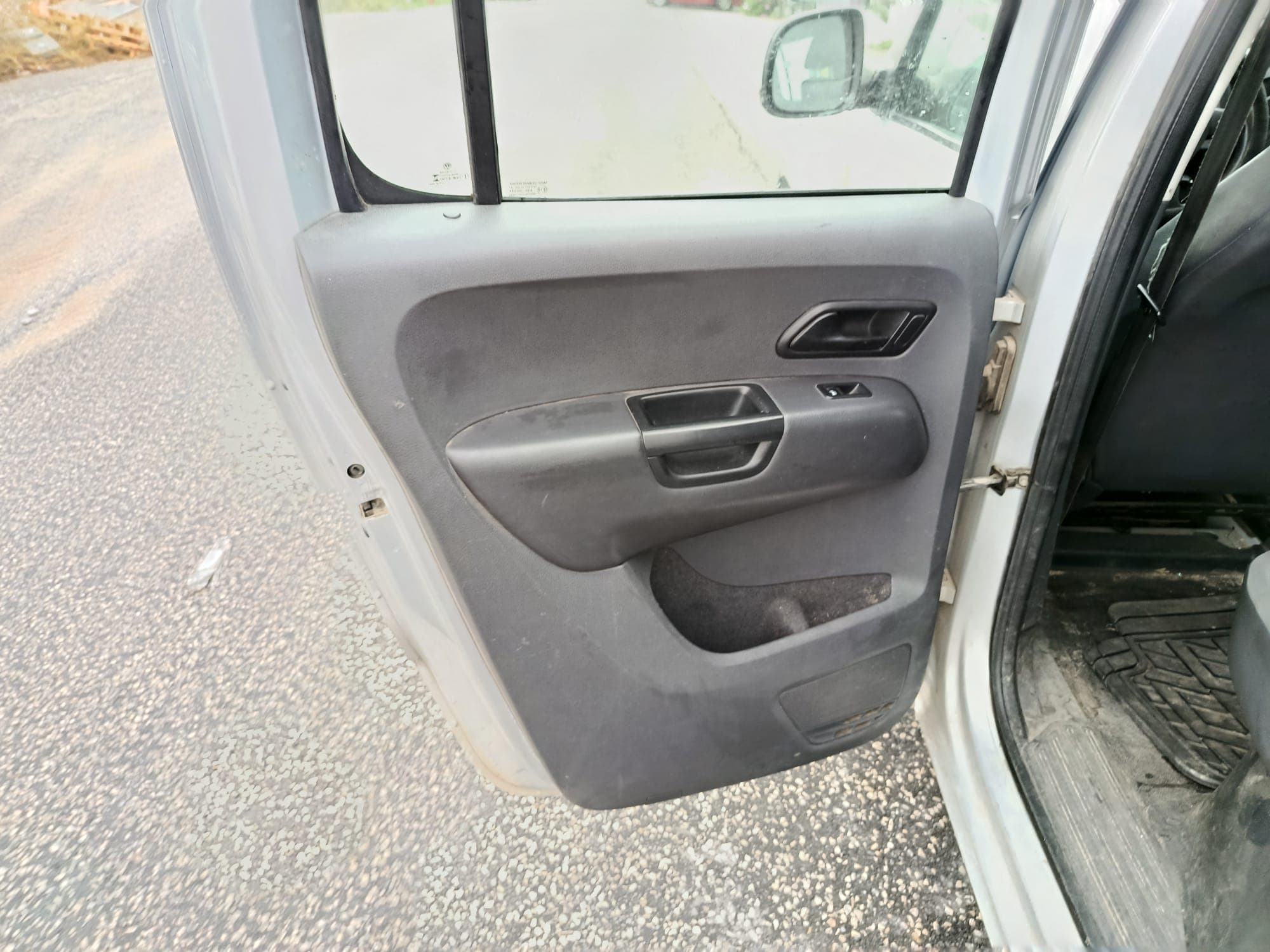 Volkswagen Amarok · Ano 2011 — image 15