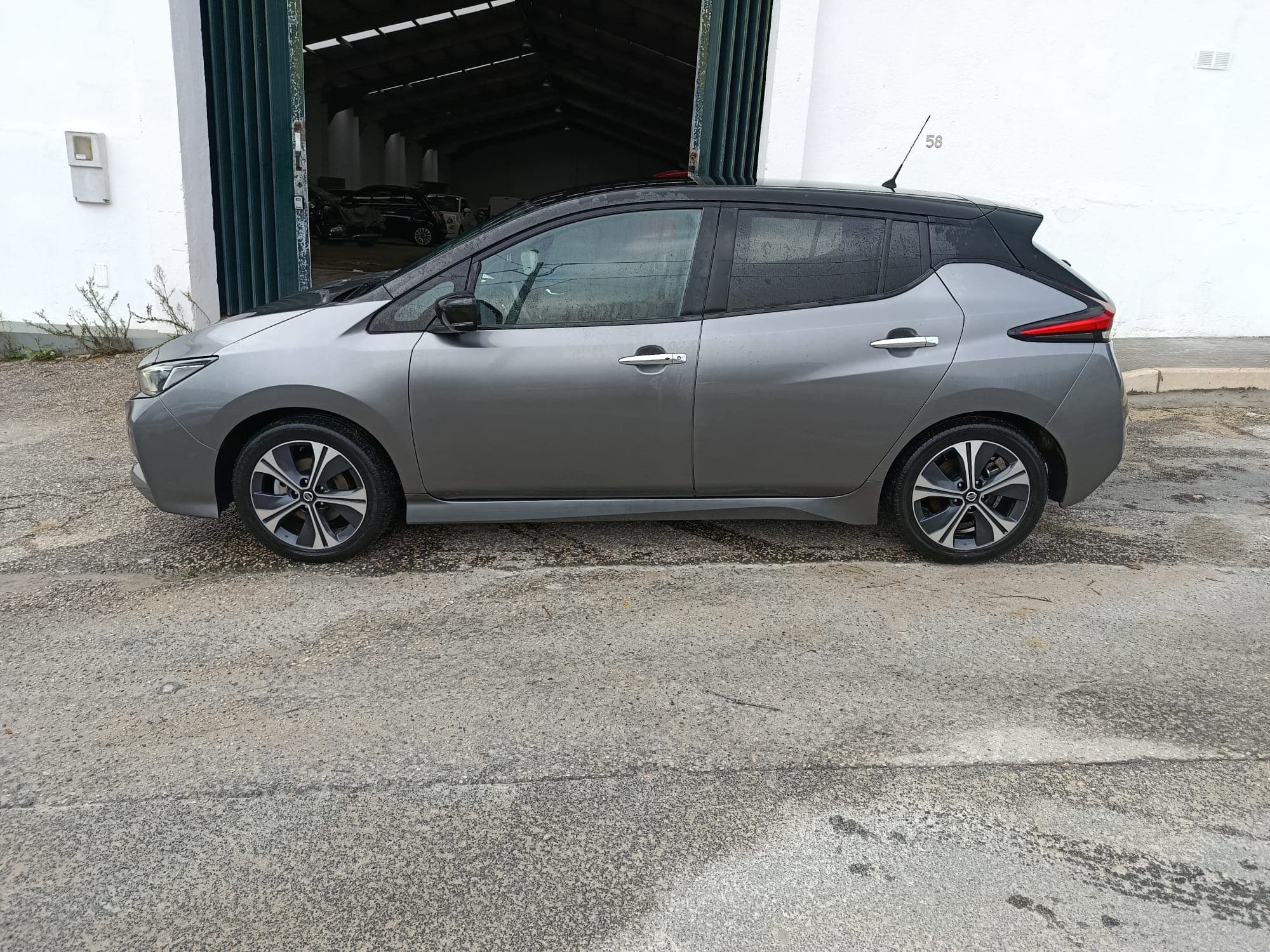 Nissan Leaf · Ano 2021 — imagem 7