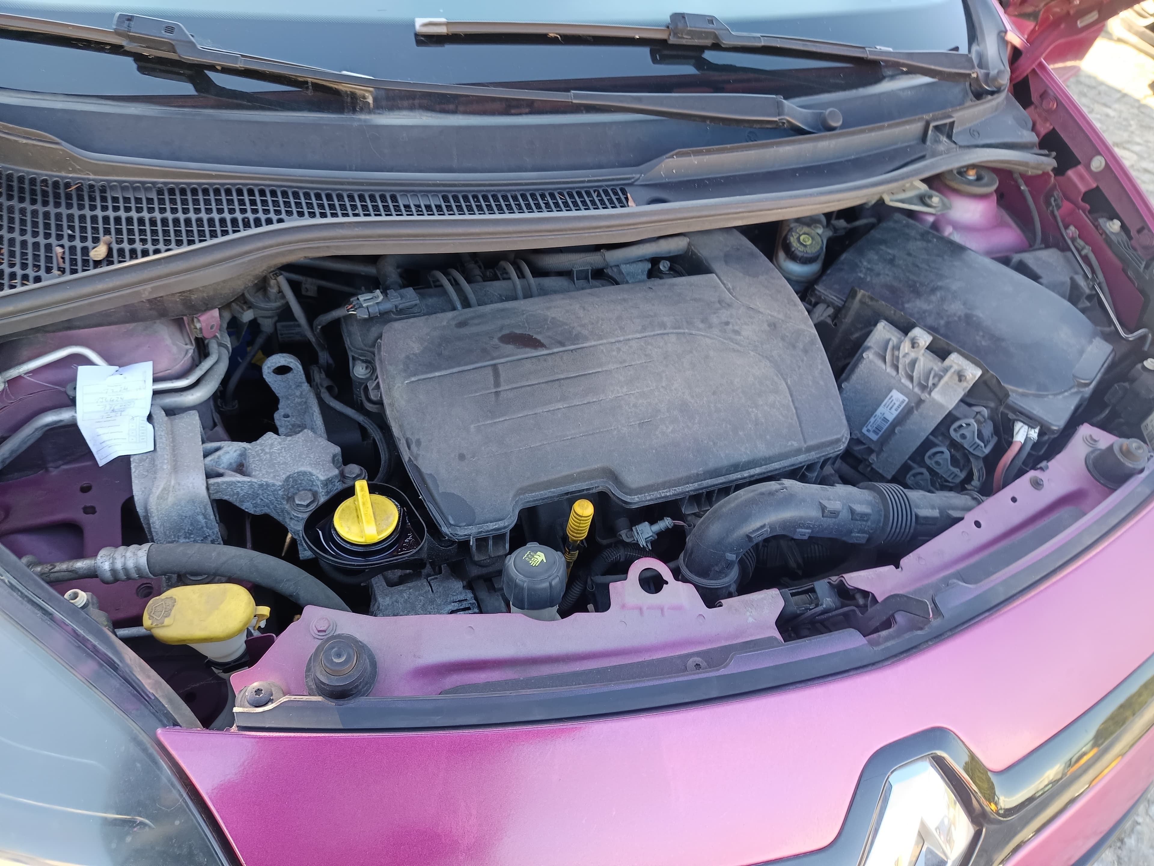 Renault Twingo 1.2 16V · Ano 2012 — imagen 12