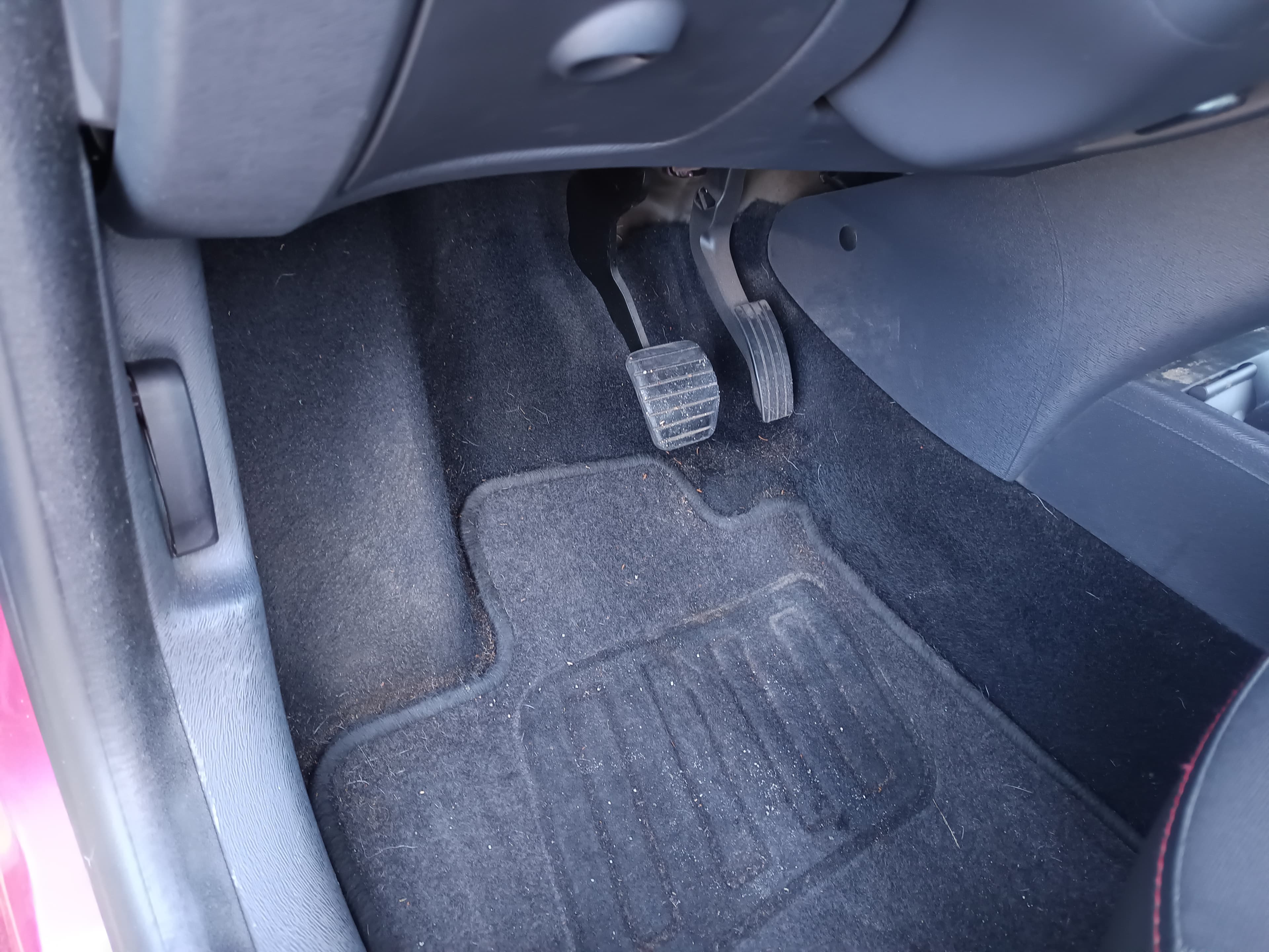 Renault Twingo 1.2 16V · Ano 2012 — imagen 25