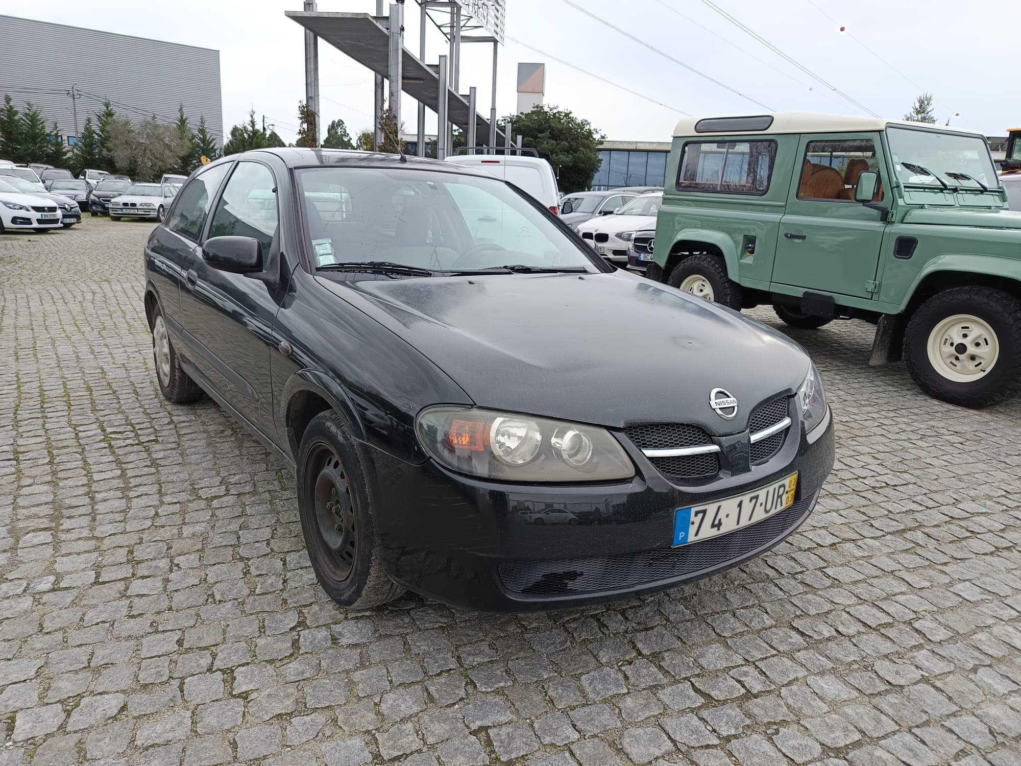 Nissan Almera II Hatchback 1.5 DCi · Ano 2003