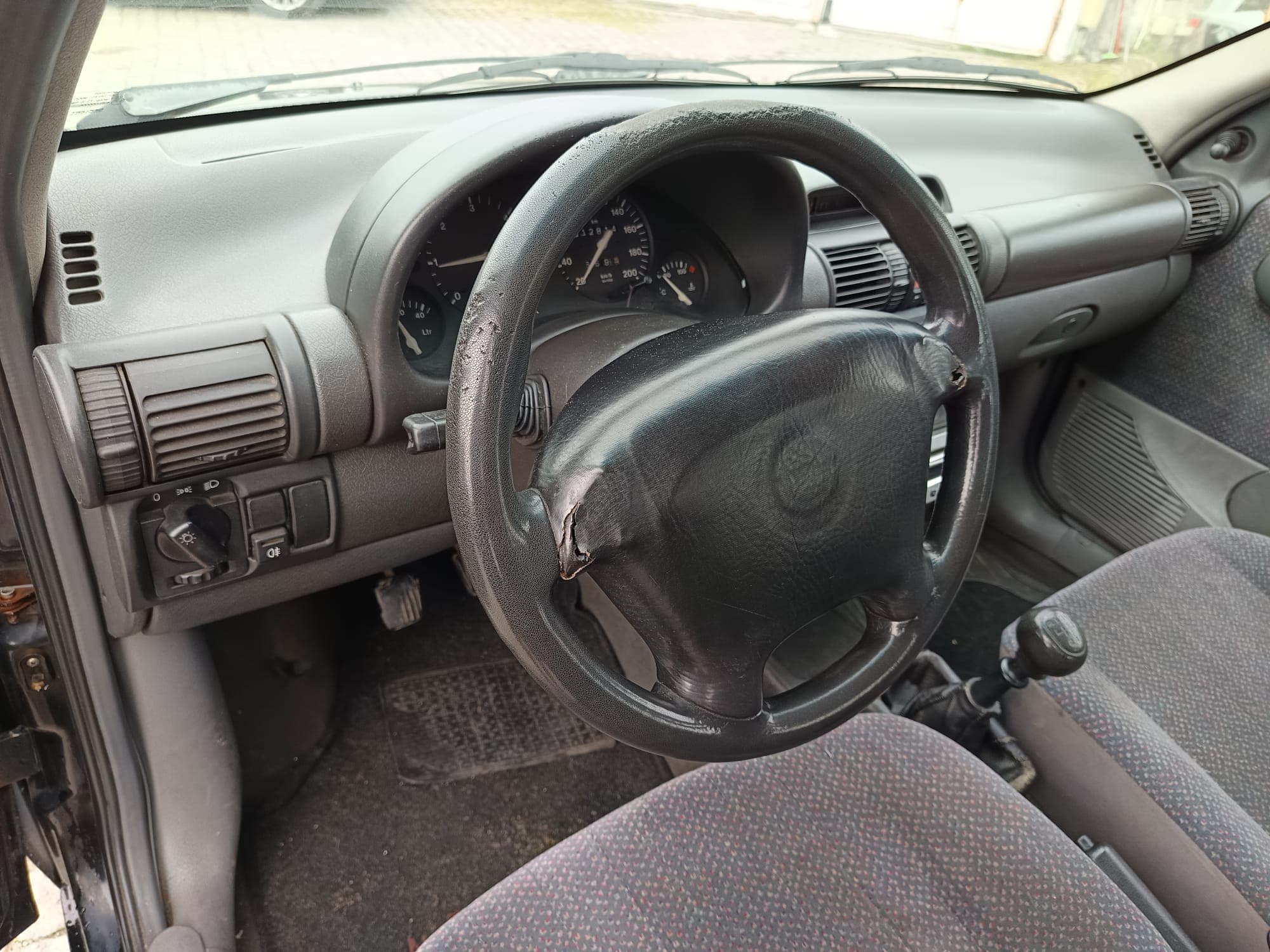 Opel Corsa · Ano 1994 — imagem 27