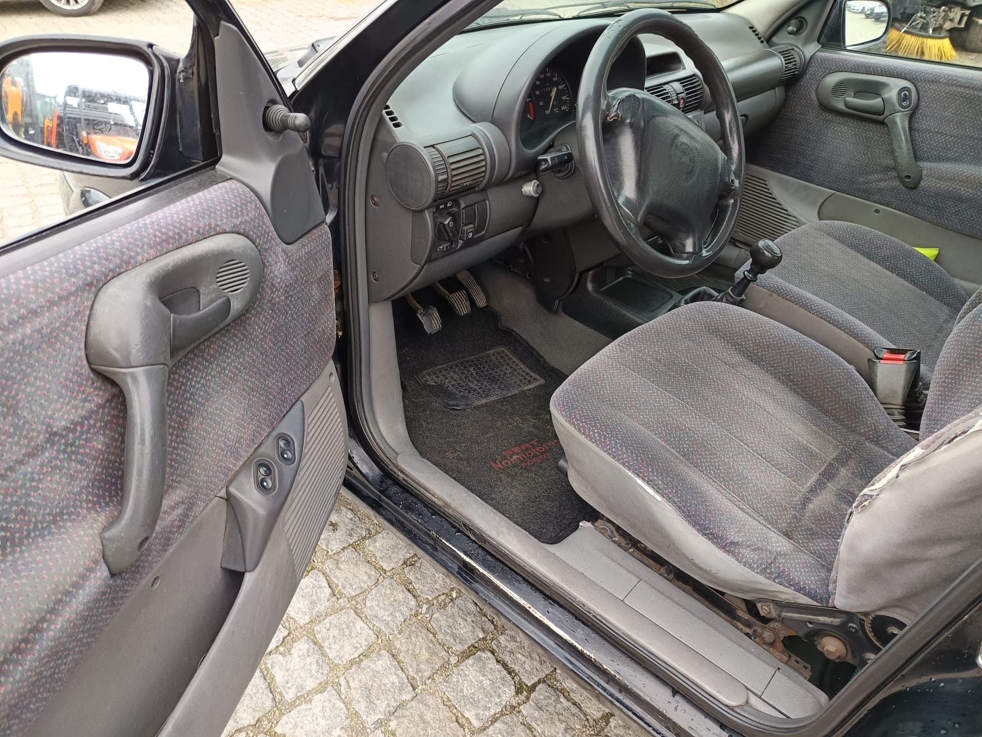 Opel Corsa · Ano 1994 — imagem 32