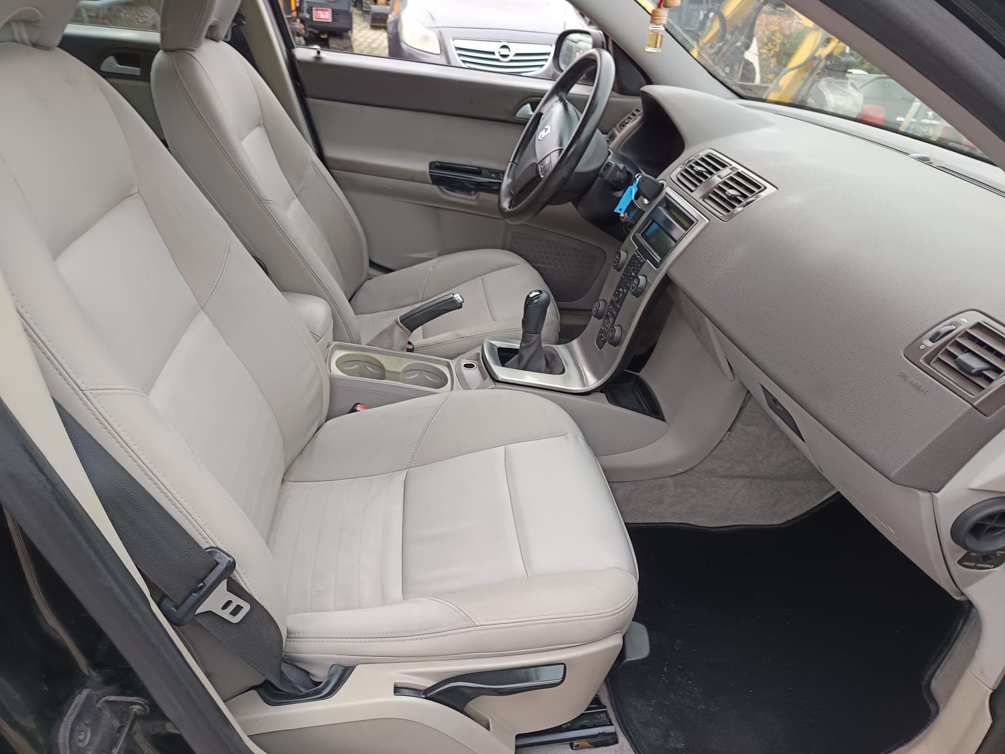 Volvo V50 · Ano 2007 — image 34