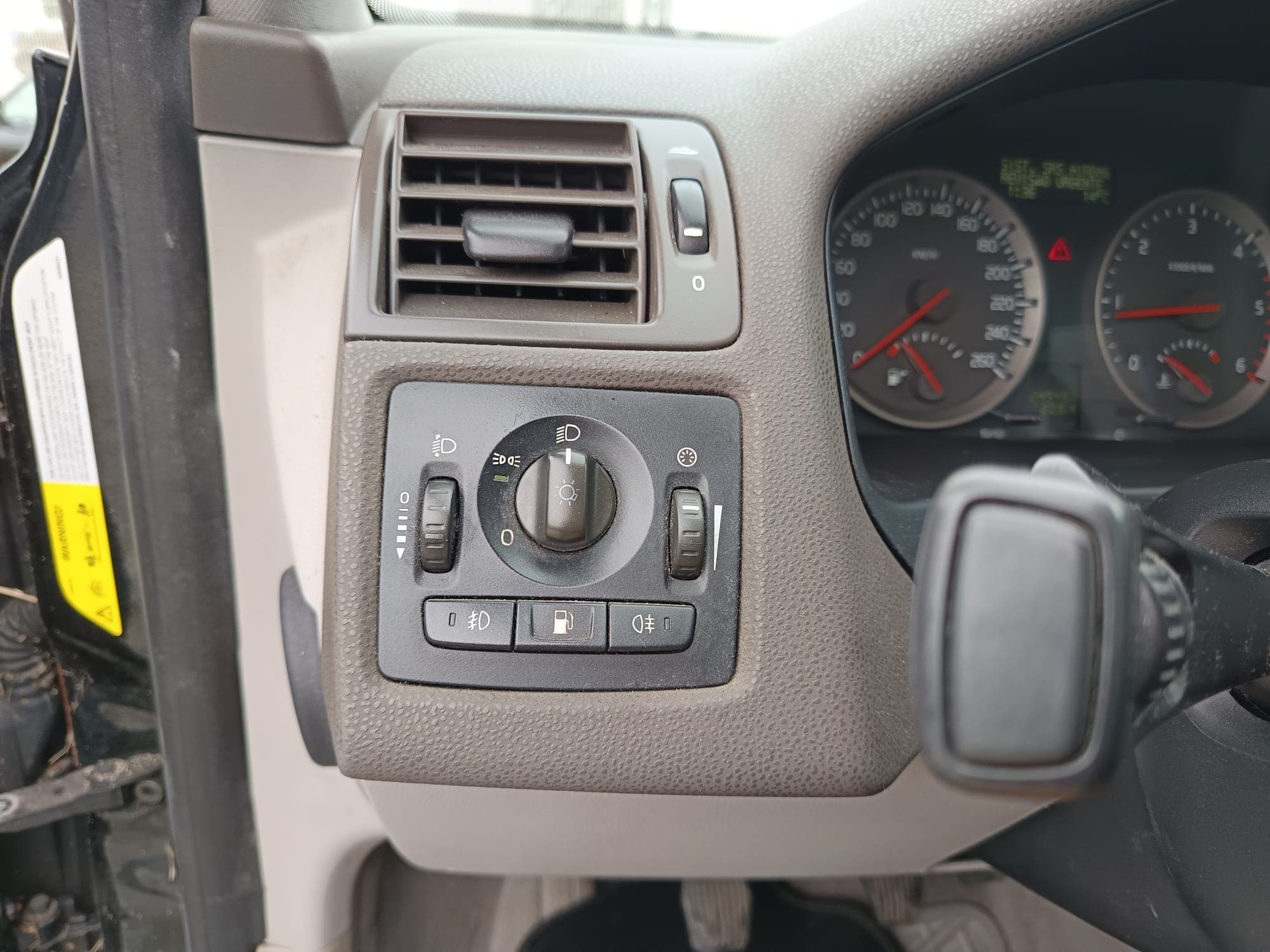 Volvo V50 · Ano 2007 — image 18