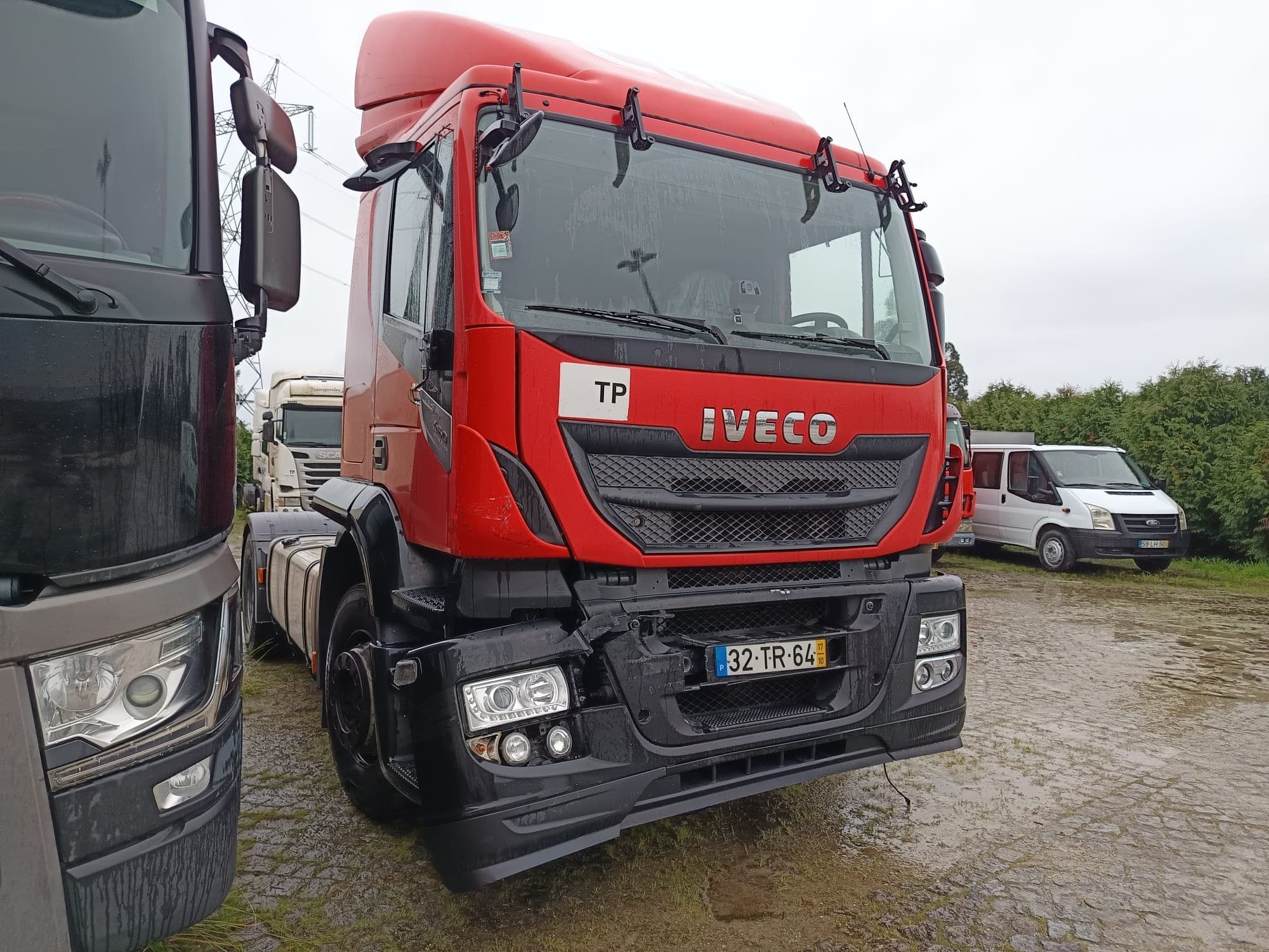 Iveco Stralis 460 · Ano 2017 — imagem 1