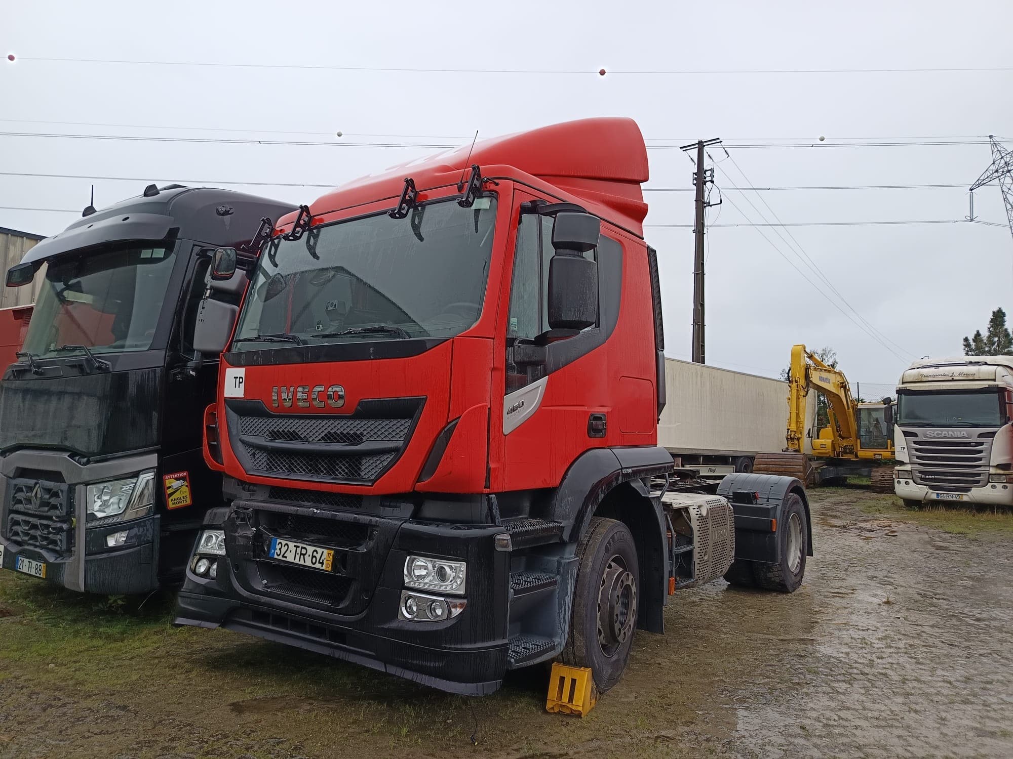 Iveco Stralis 460 · Ano 2017 — imagem 3