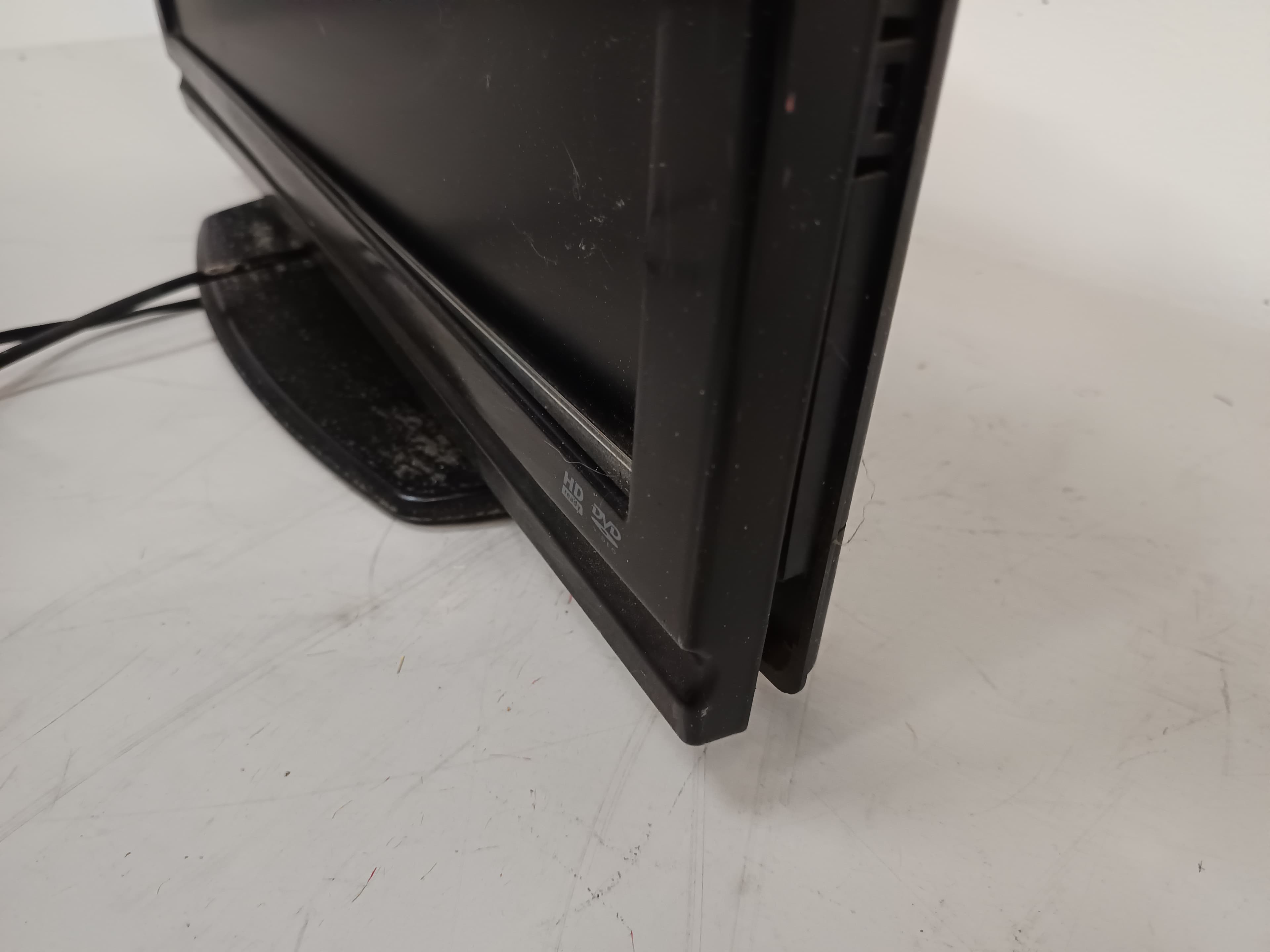 Máquina Secar Eletrolux · Televisão Sanyo — imagem 8