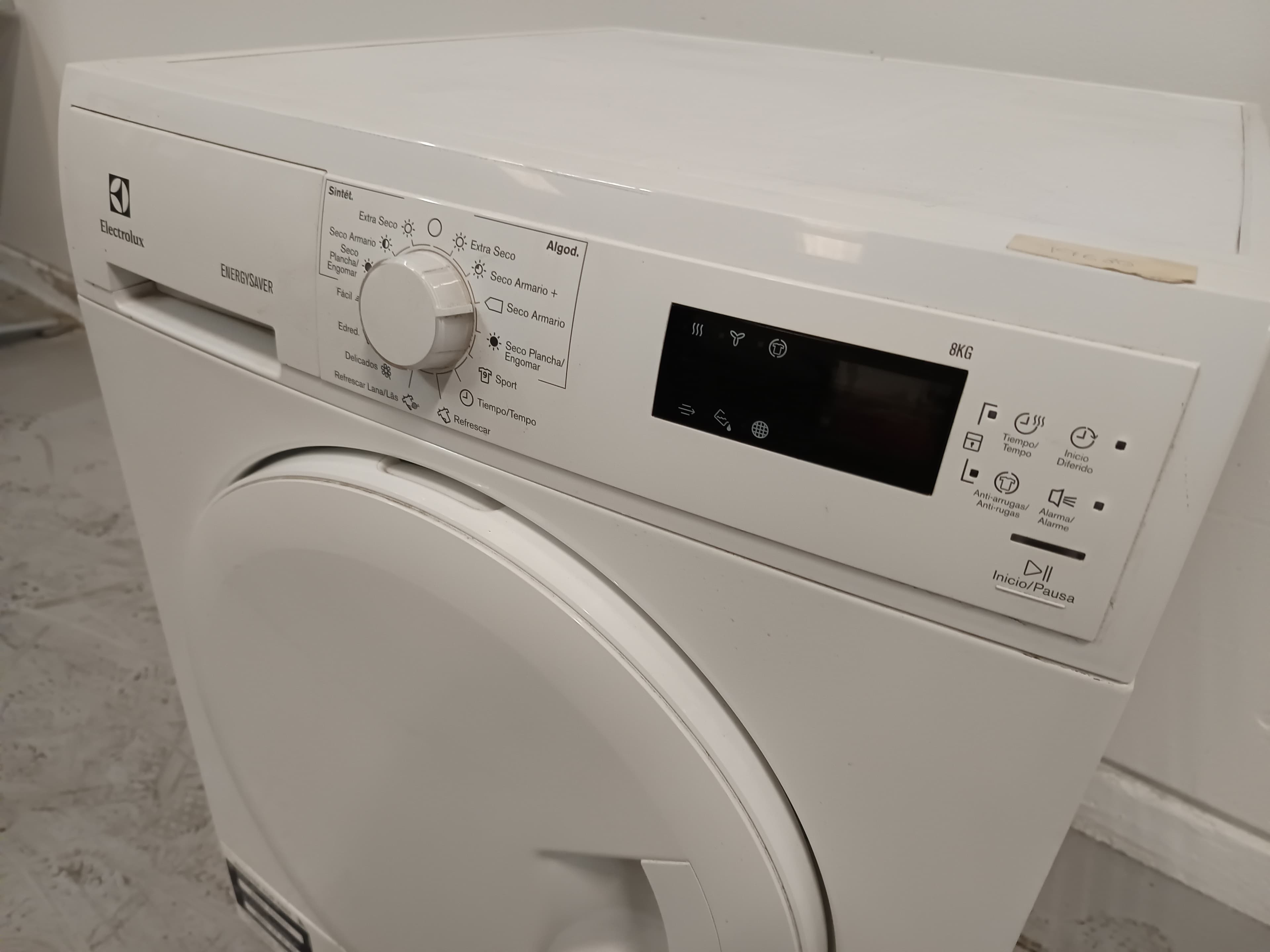 Máquina Secar Eletrolux · Televisão Sanyo — imagem 4