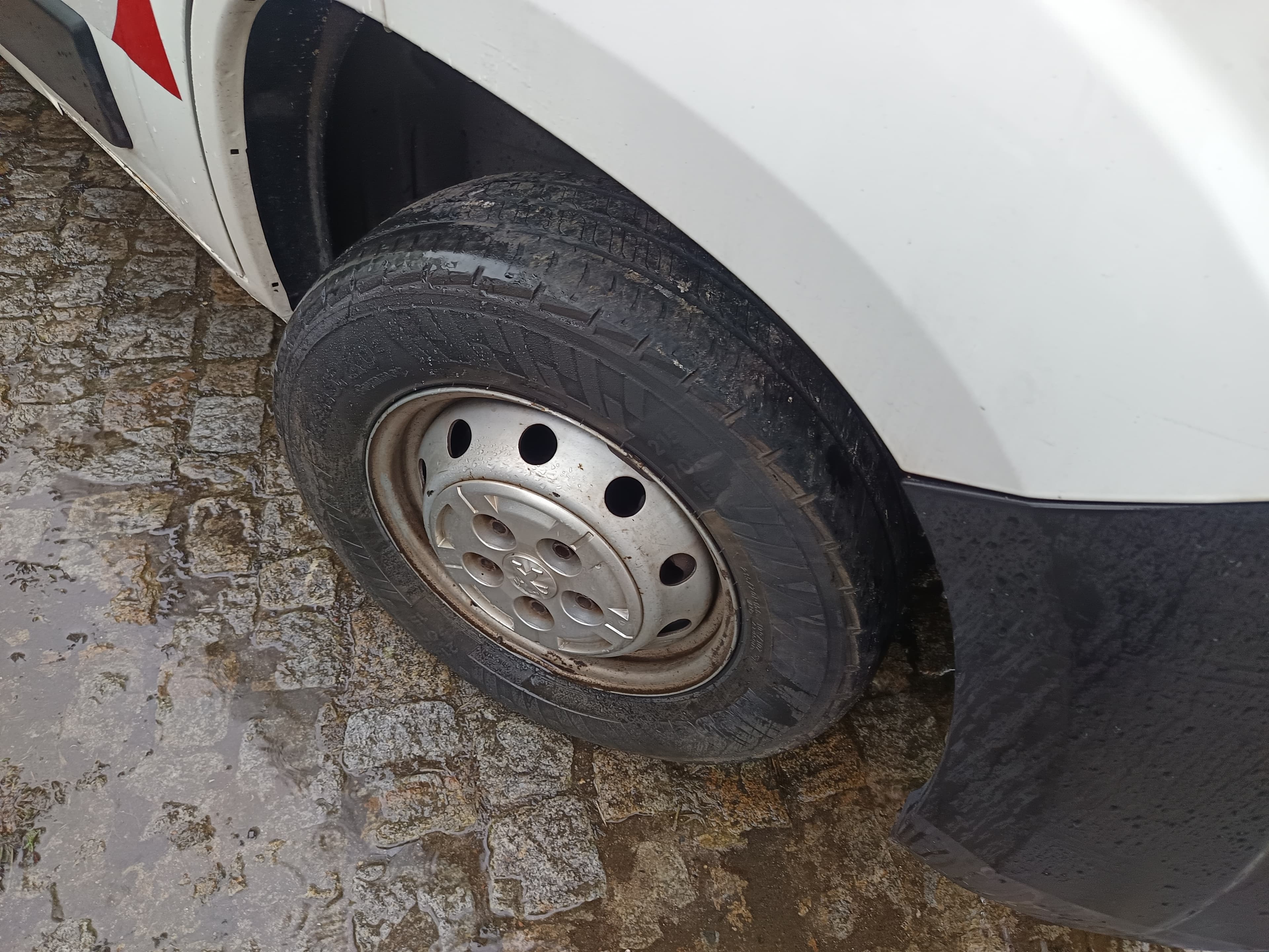 Peugeot Boxer · Ano 2018 — image 11
