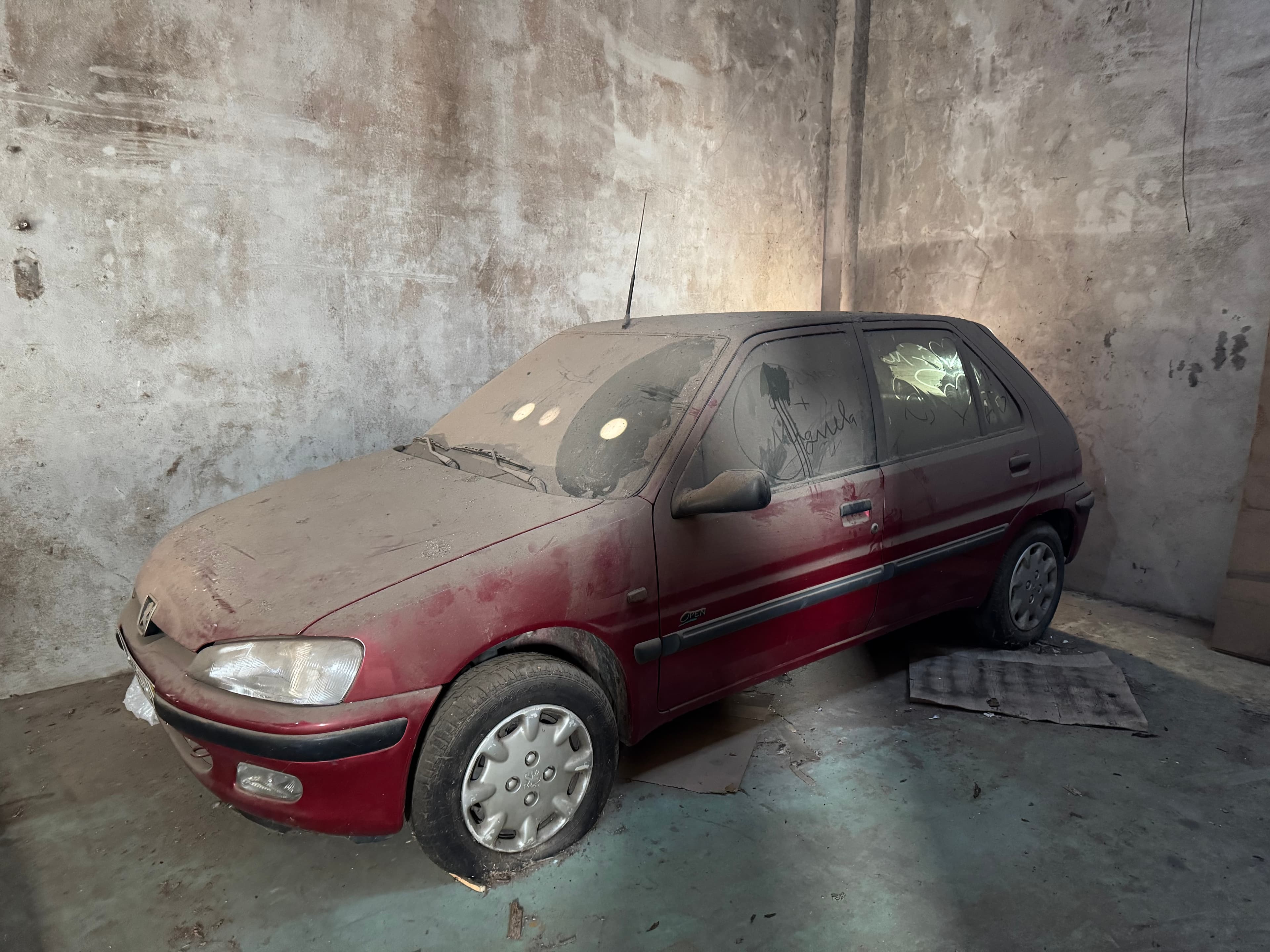 Peugeot 106 · Ano 1997