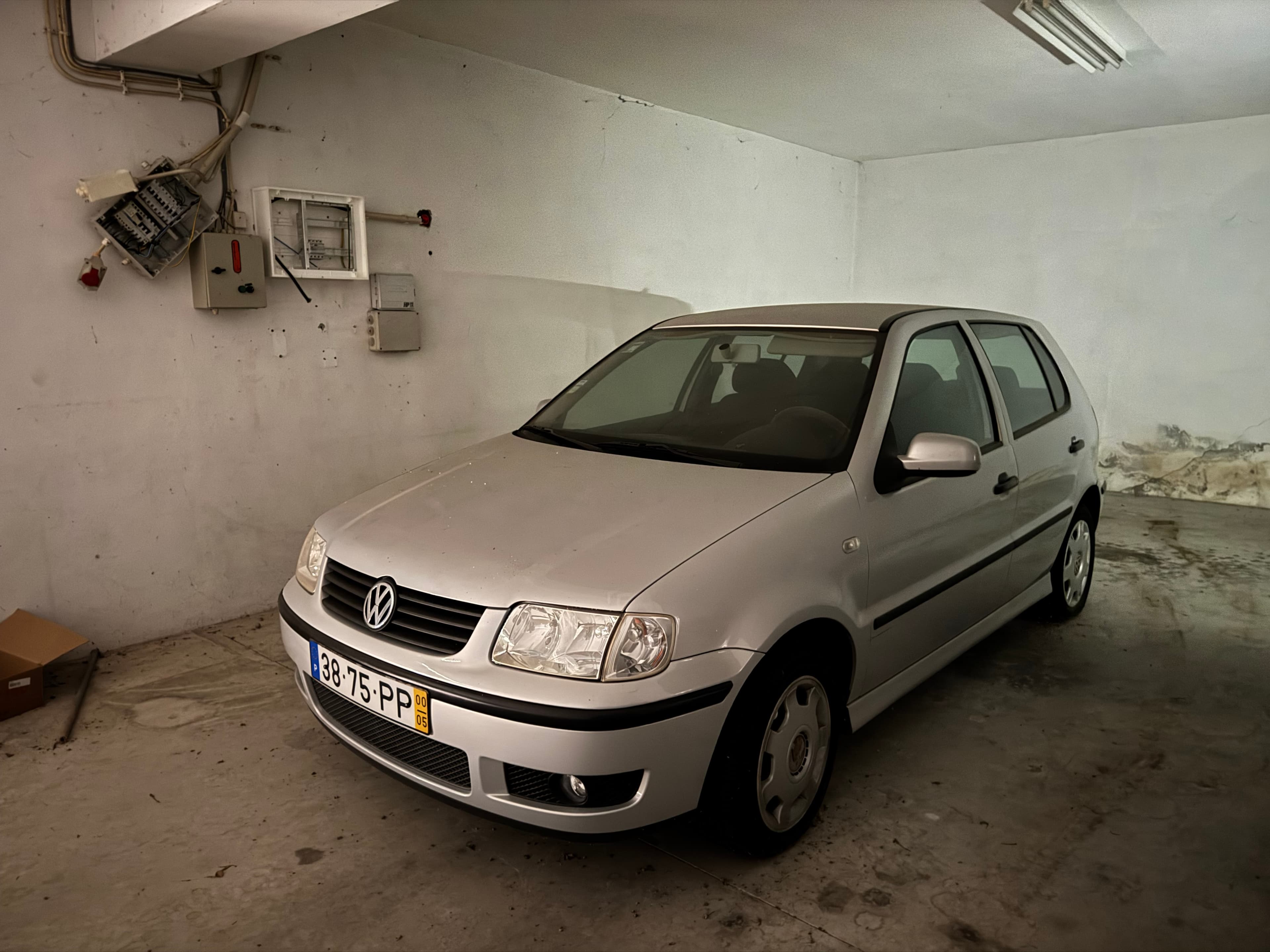 Volkswagen Polo · Ano 2000