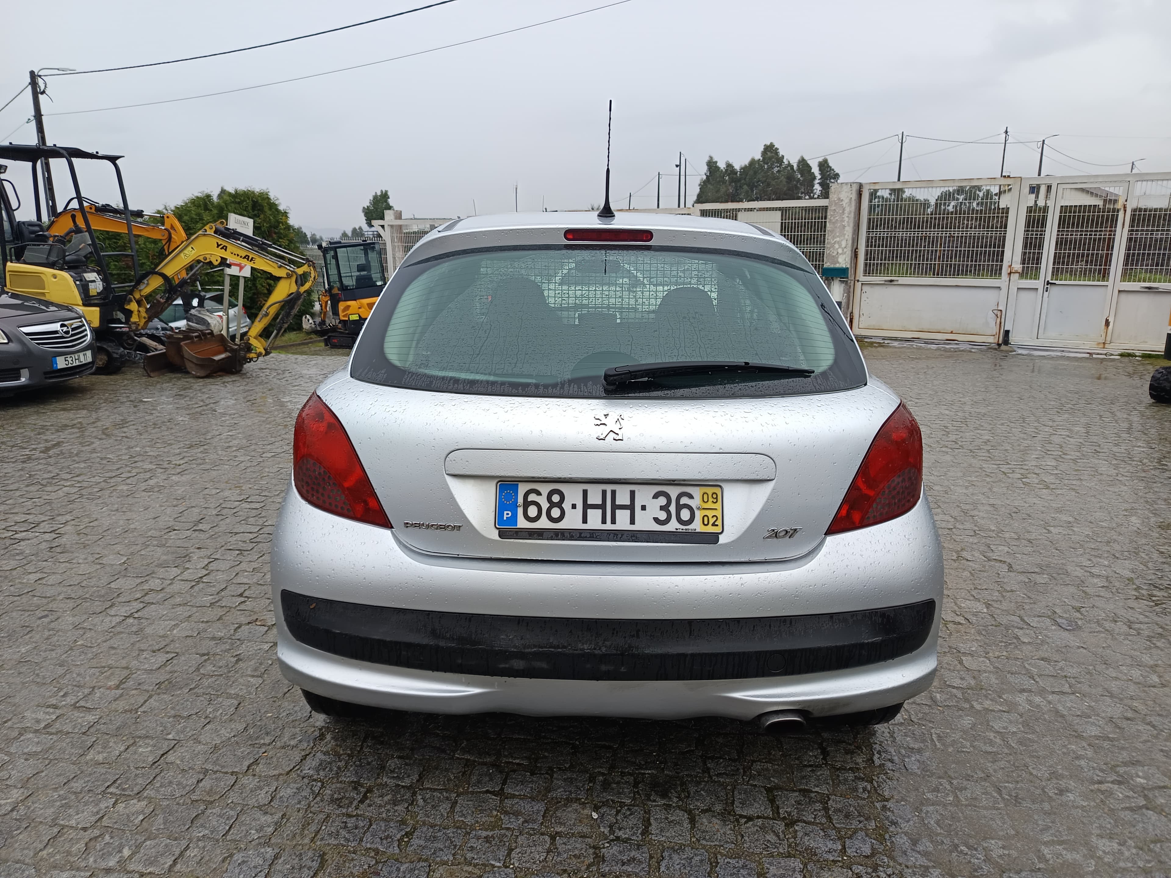 Peugeot 207 1.6 HDI · Ano 2009 — imagen 5