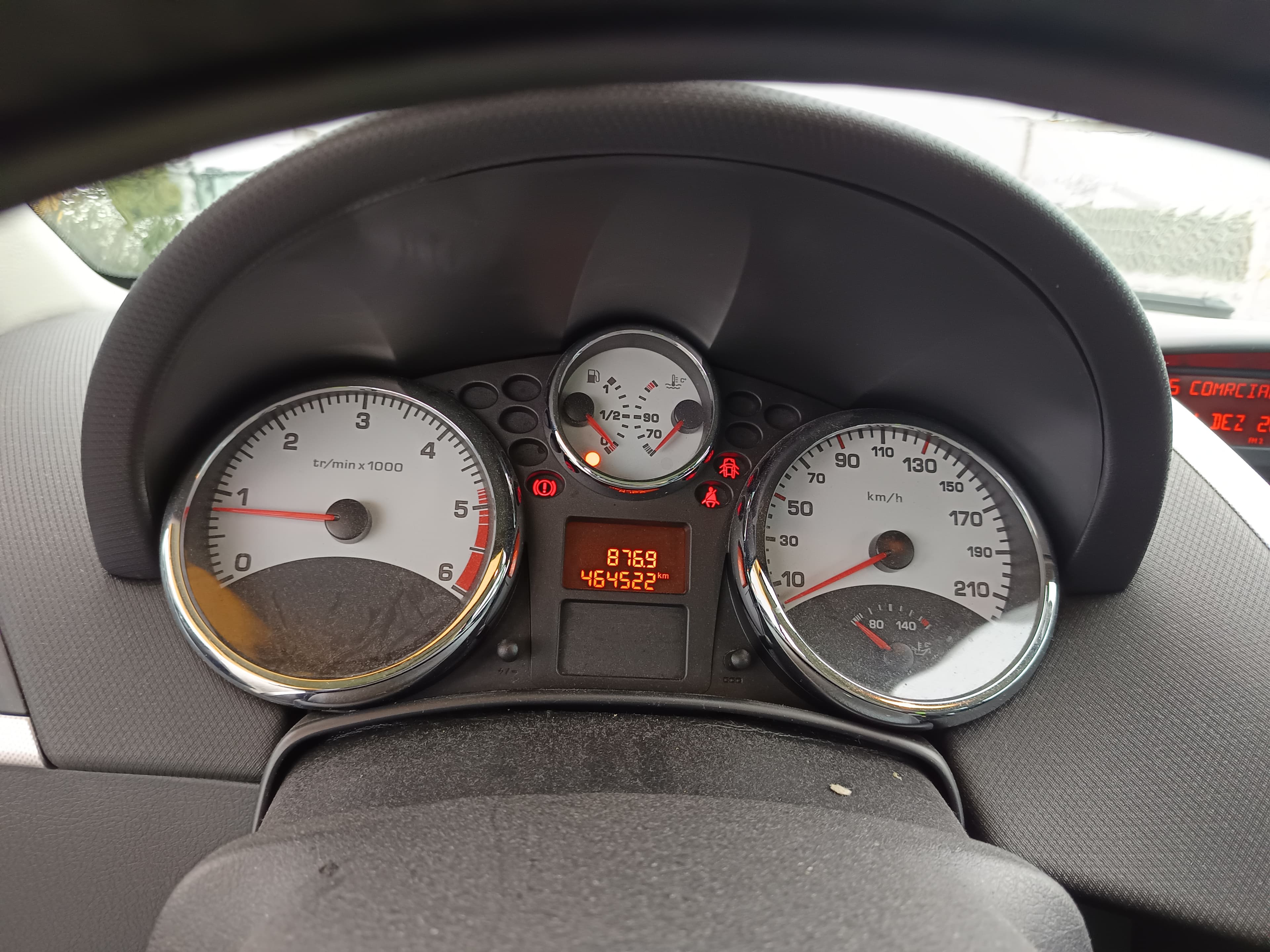 Peugeot 207 1.6 HDI · Ano 2009 — imagen 30