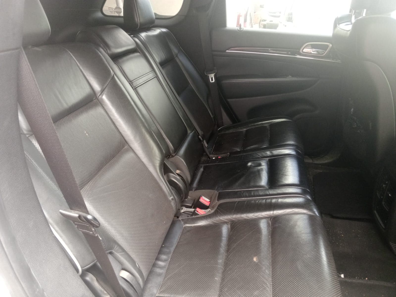 JEEP GRAND CHEROKEE — image 10