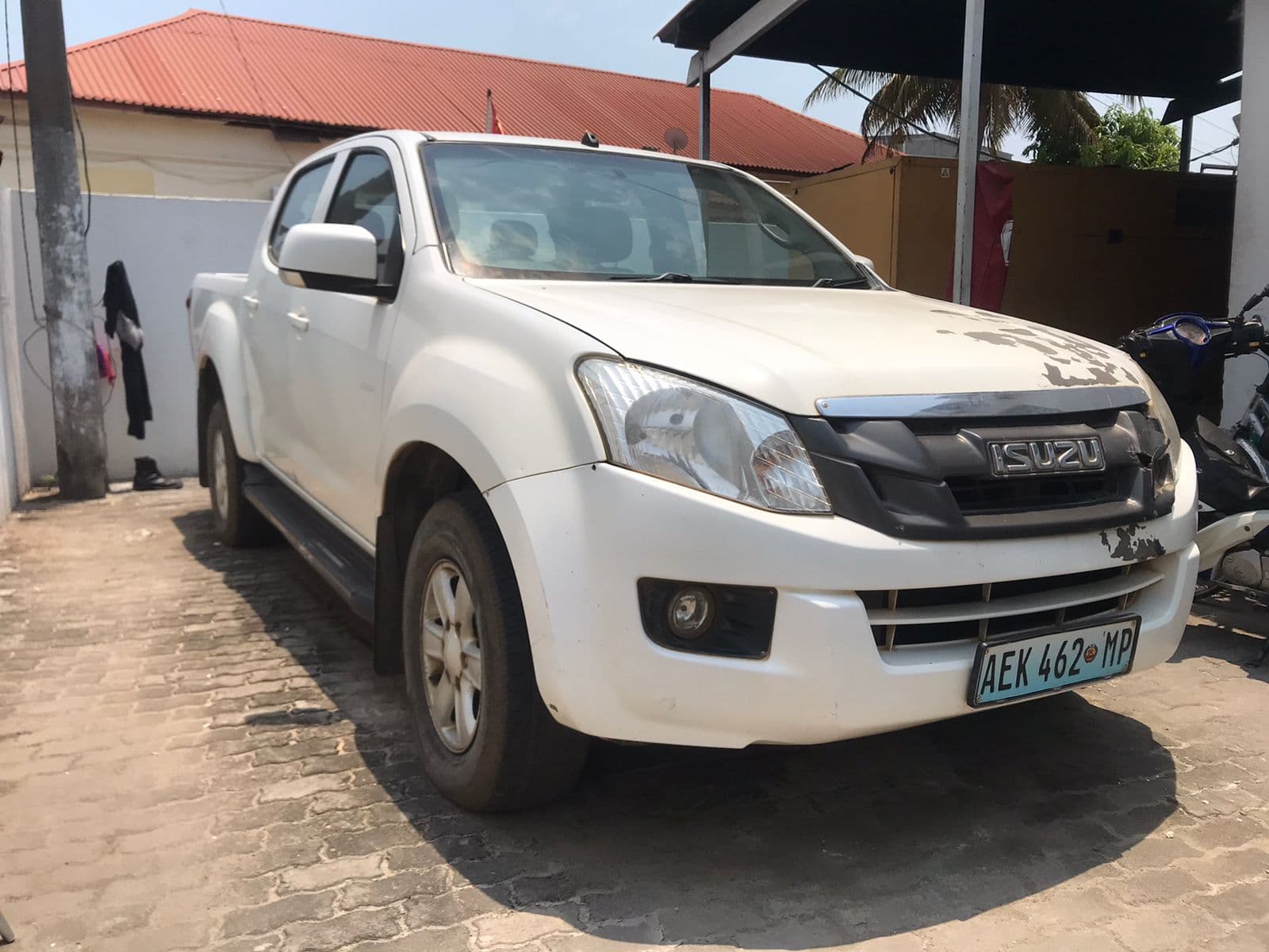 ISUZU KB 250 D — imagem 1
