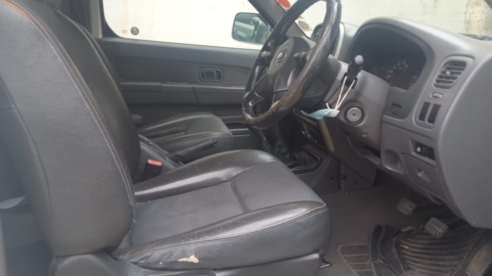 NISSAN HARDBODY NP300 — image 12