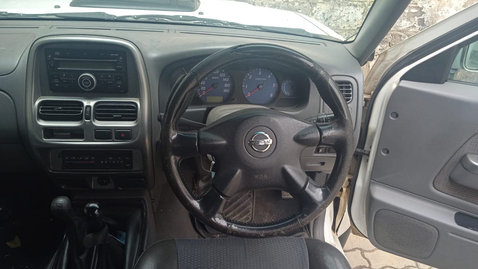NISSAN HARDBODY NP300 — image 9