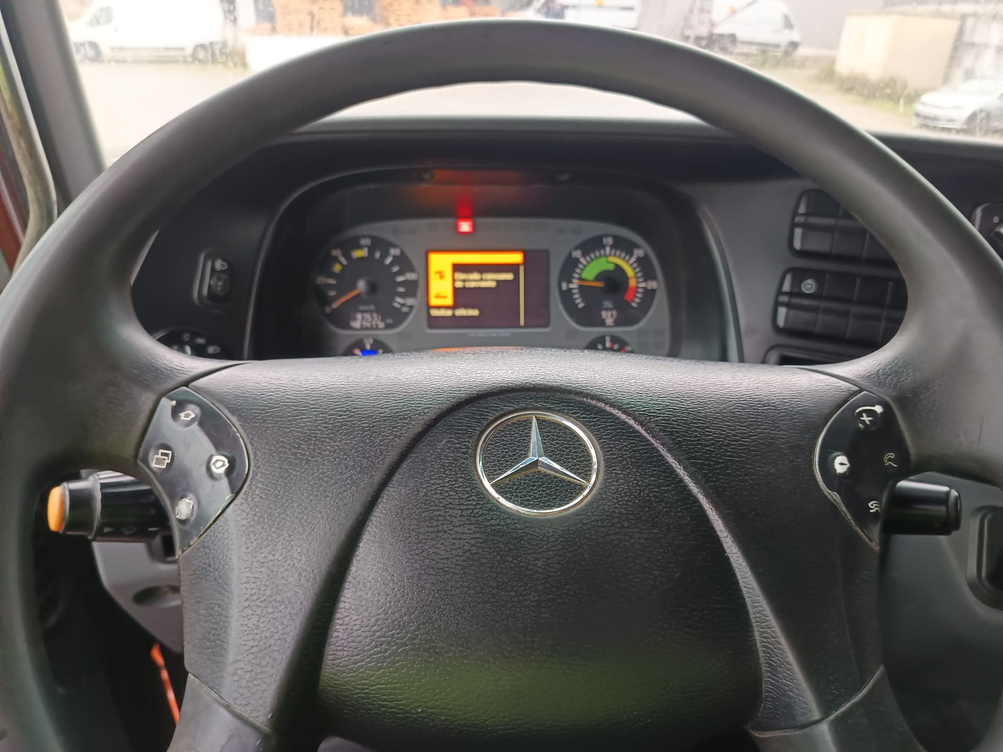 Autobetoneira Mercedes-Benz 3236 B · Ano 2008 — image 26