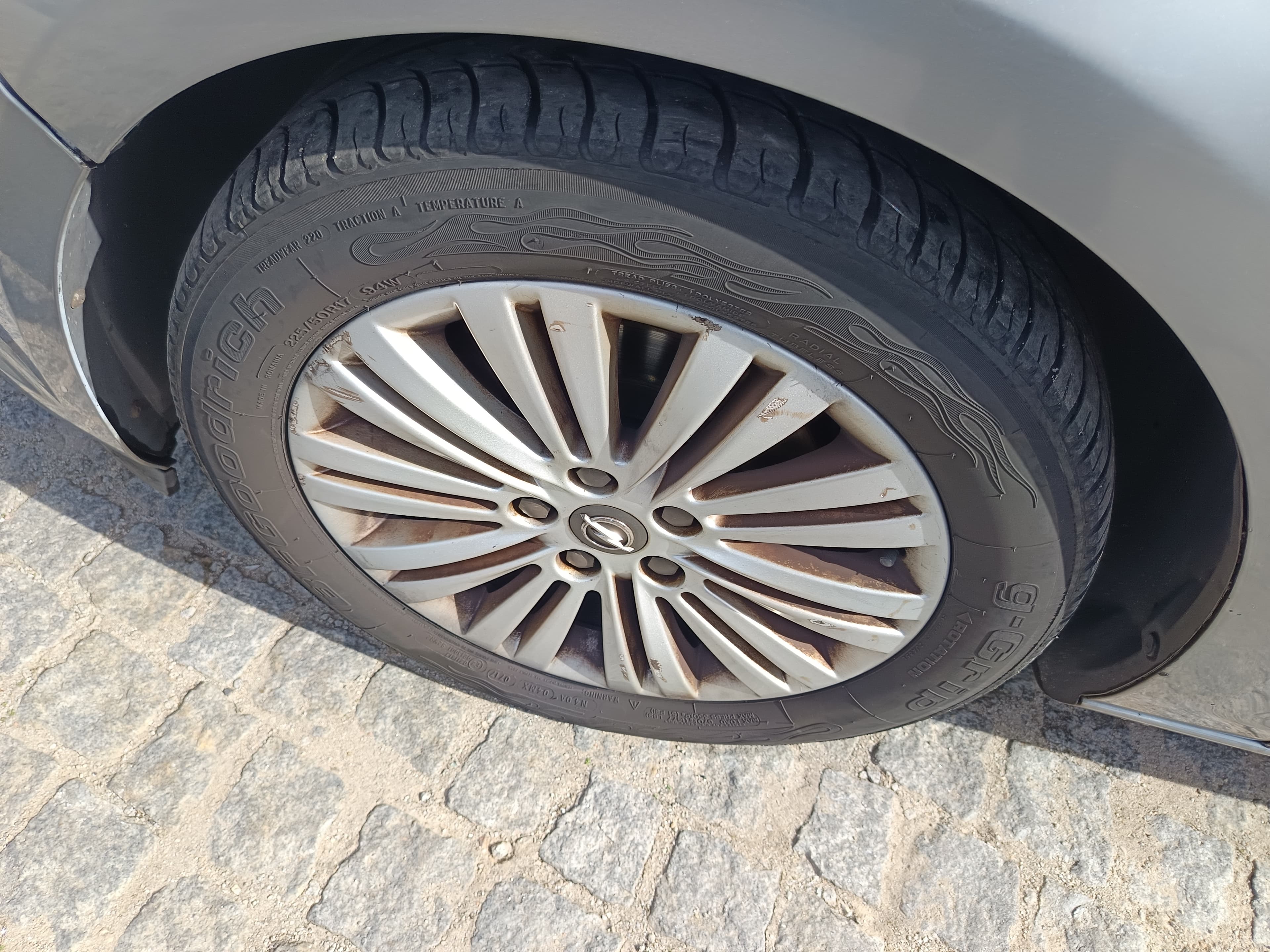 Opel Astra · Ano 2013 — imagem 20
