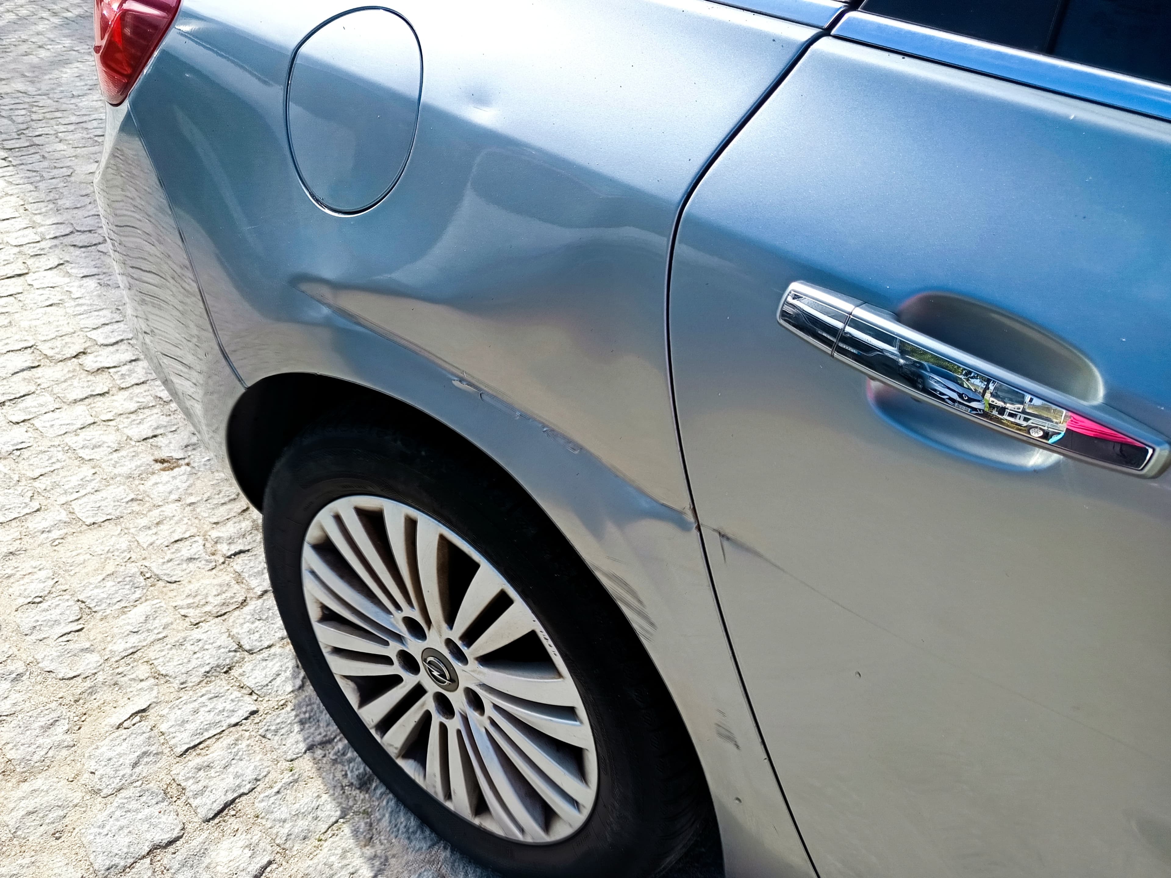 Opel Astra · Ano 2013 — imagem 13