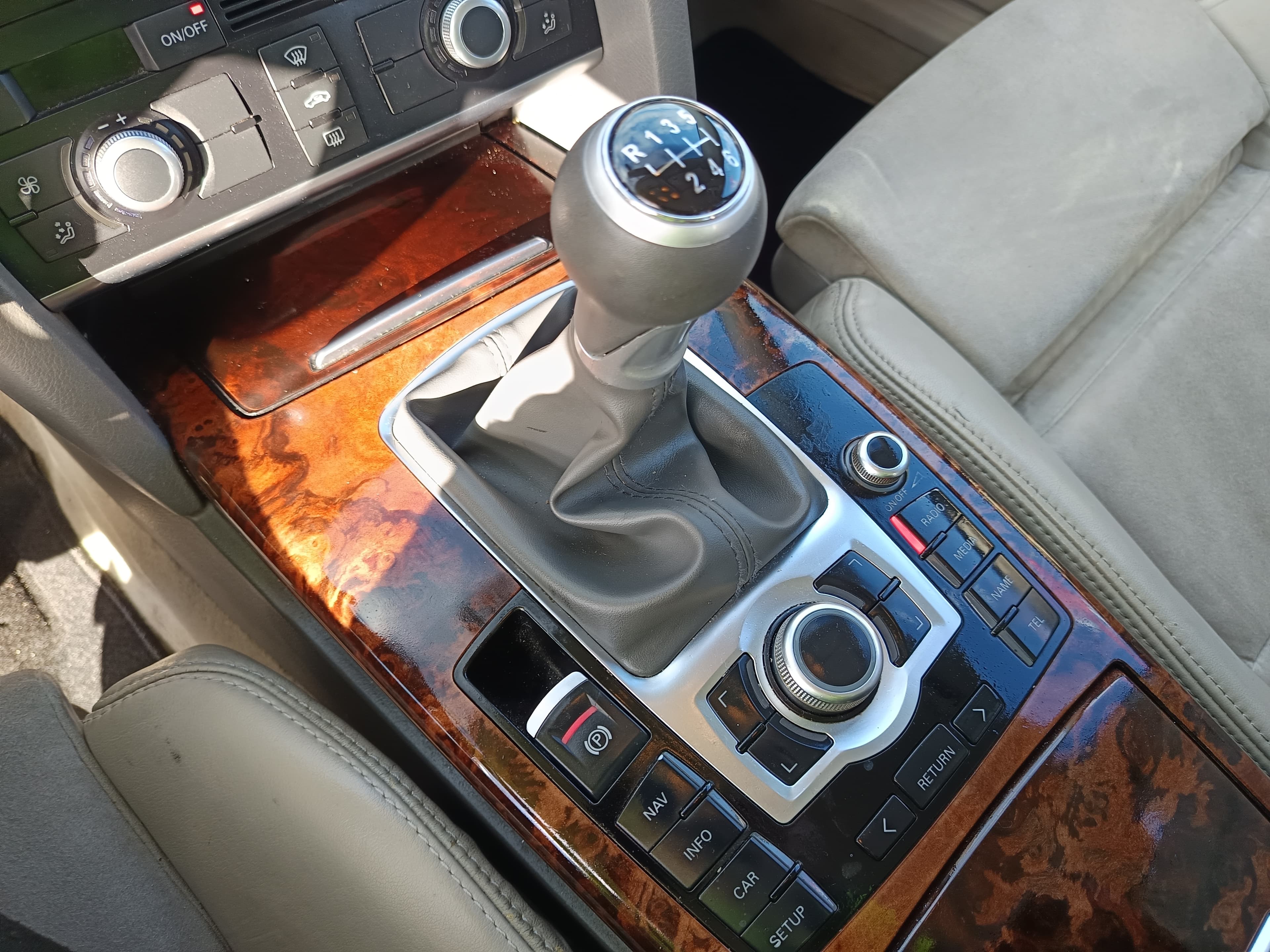 Audi A6 · Ano 2009 — imagen 35