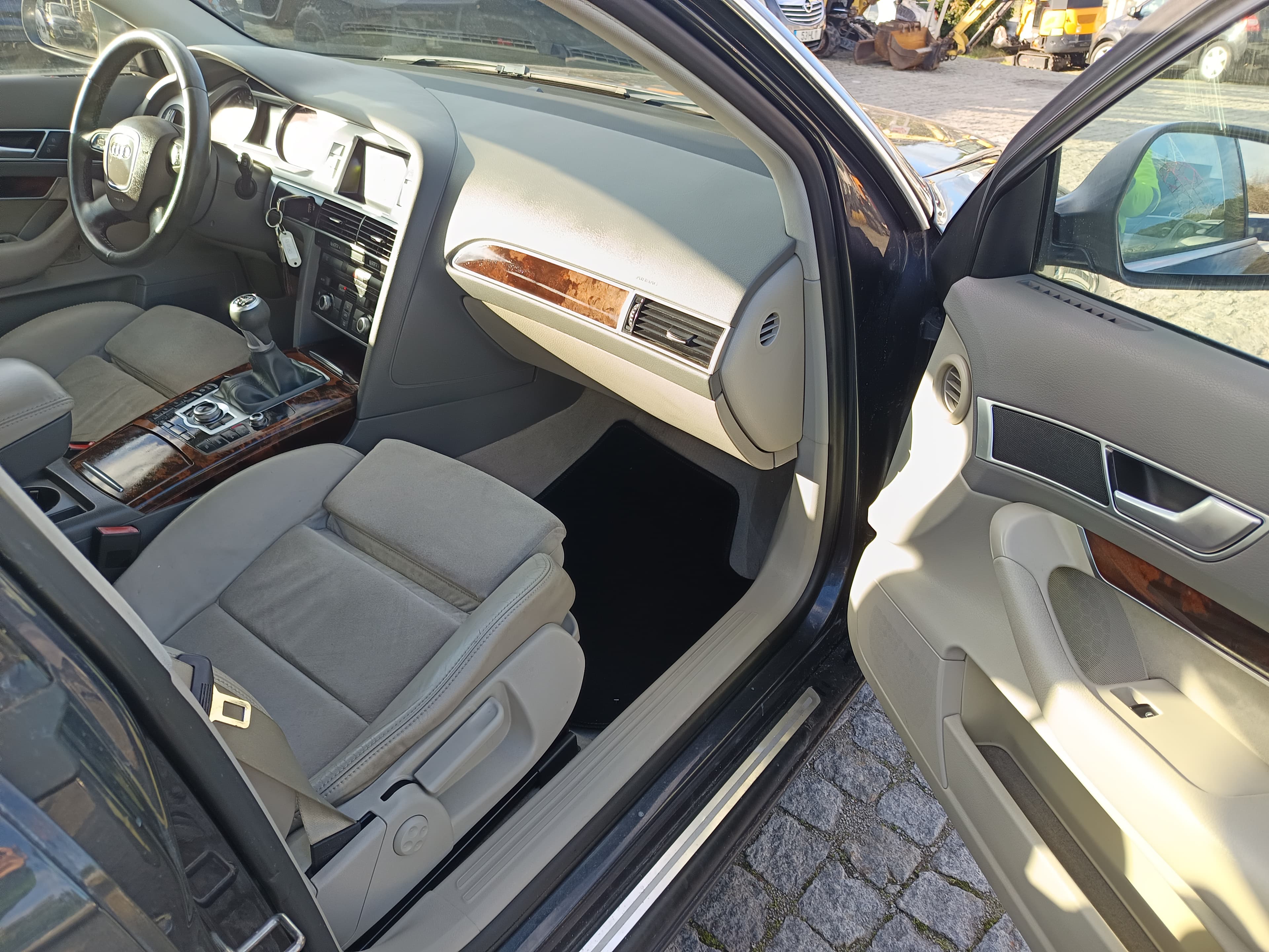 Audi A6 · Ano 2009 — imagen 31