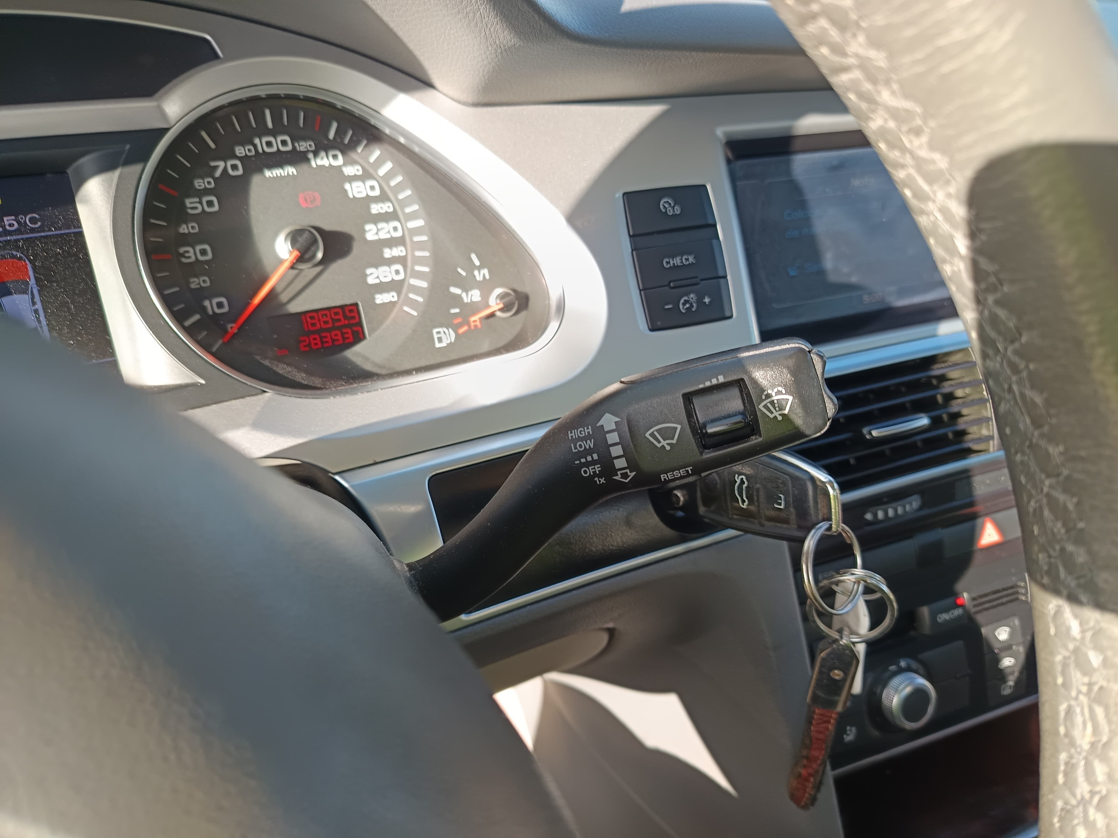Audi A6 · Ano 2009 — imagen 38