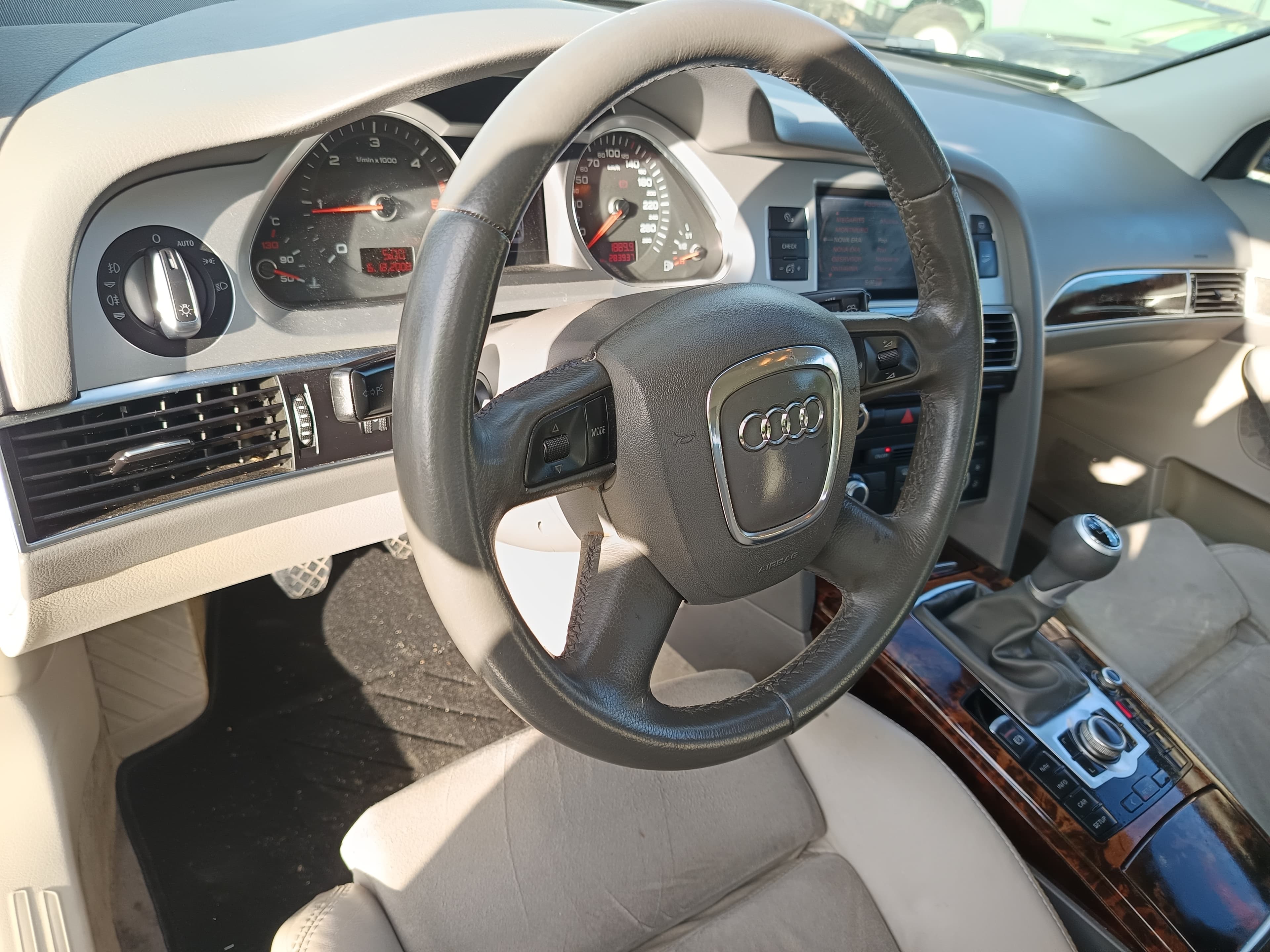 Audi A6 · Ano 2009 — imagen 32
