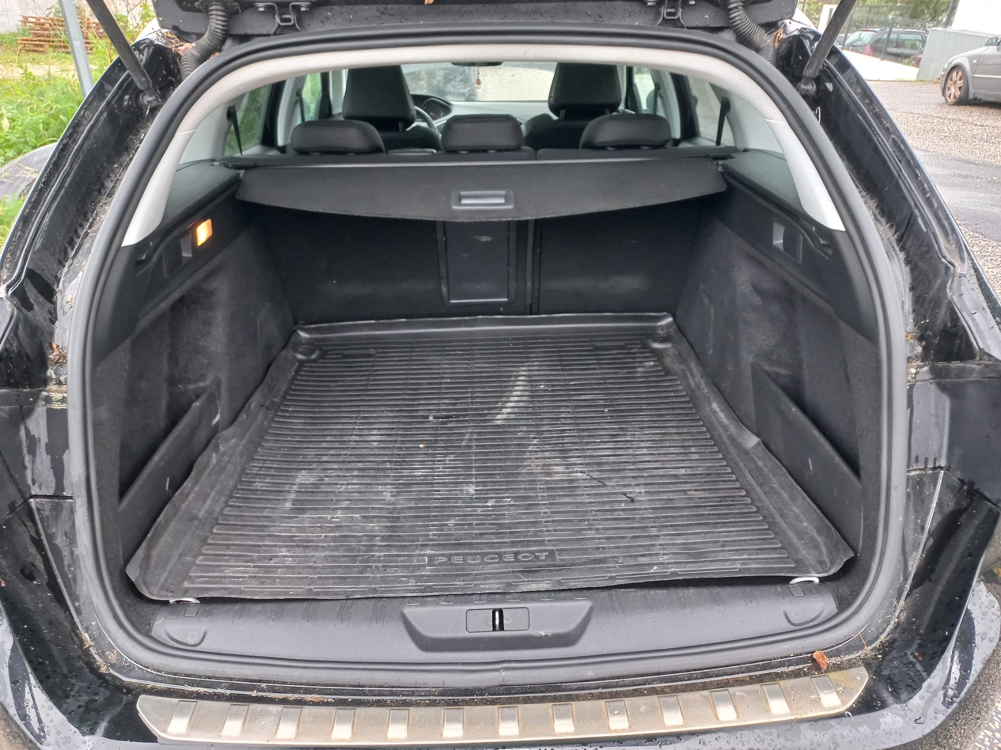 Peugeot 308 · Ano 2016 — imagen 9