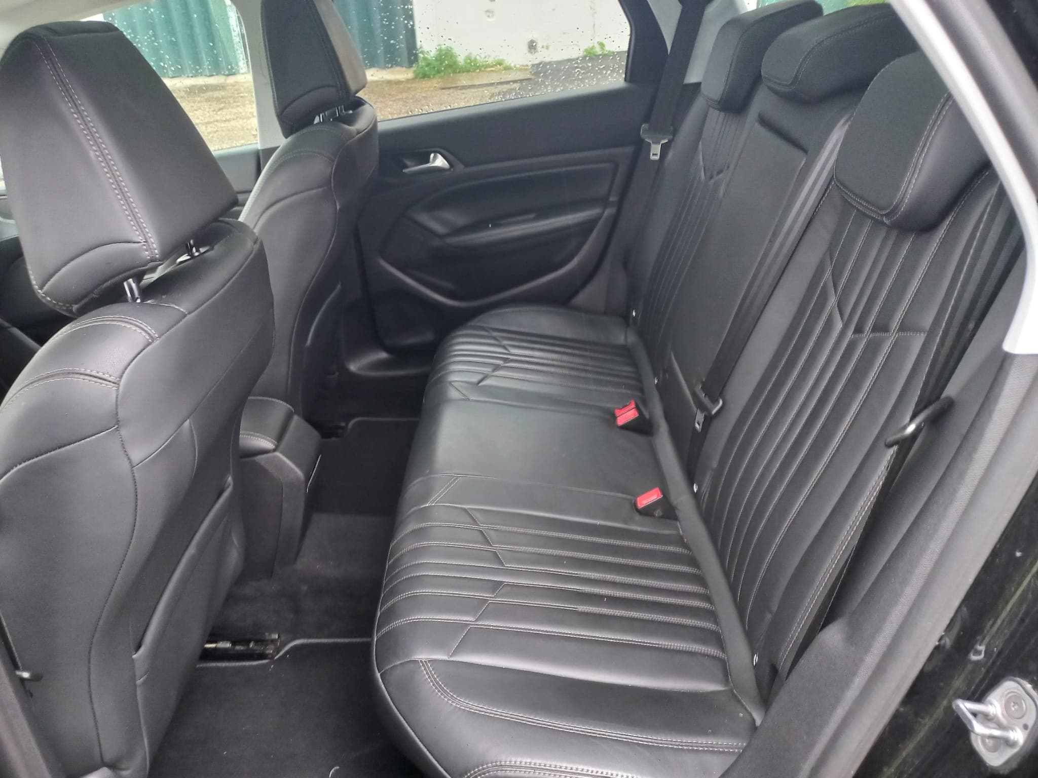Peugeot 308 · Ano 2016 — imagen 11