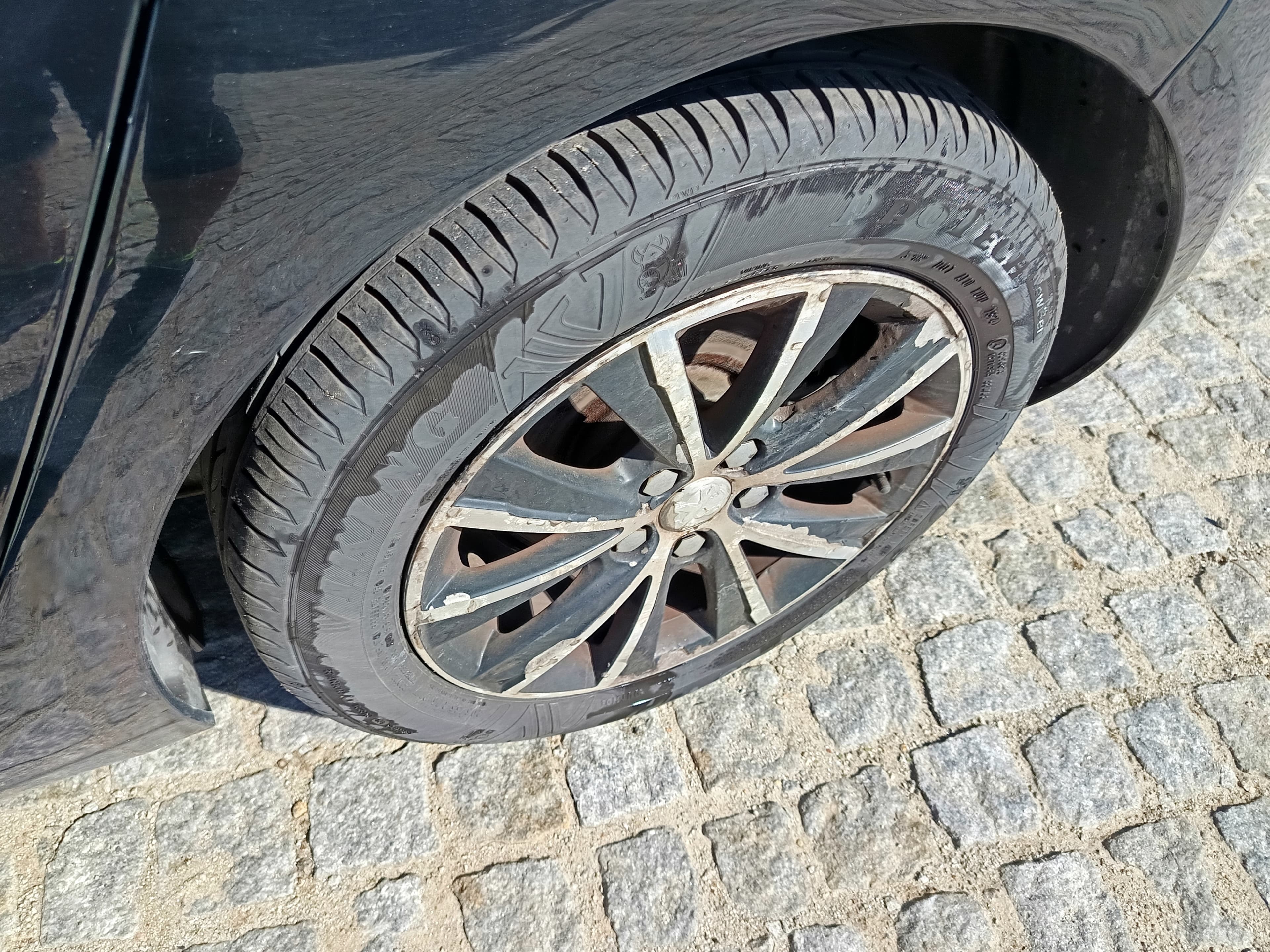 Peugeot 308 · Ano 2014 — imagem 10