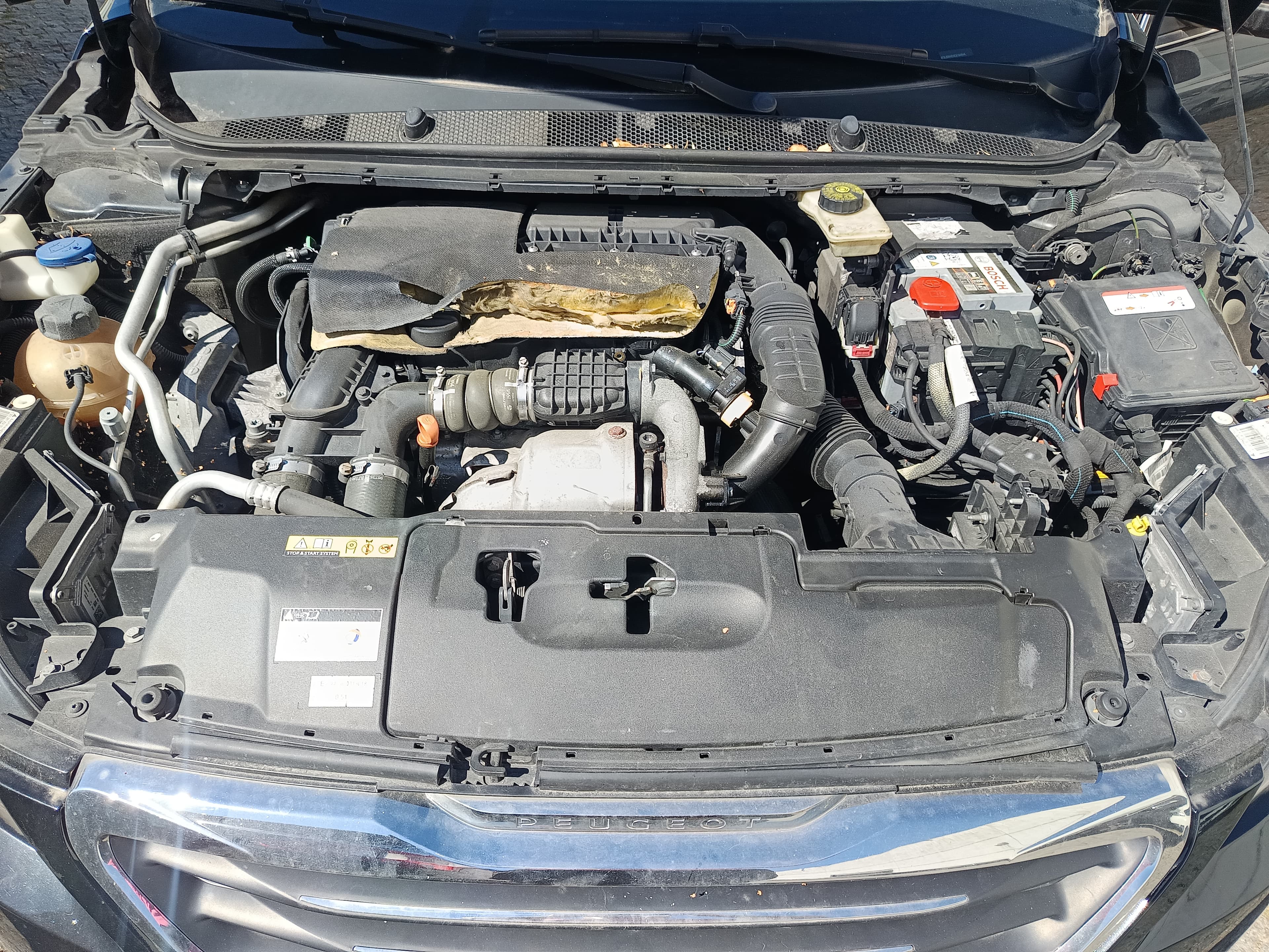 Peugeot 308 · Ano 2014 — imagem 12