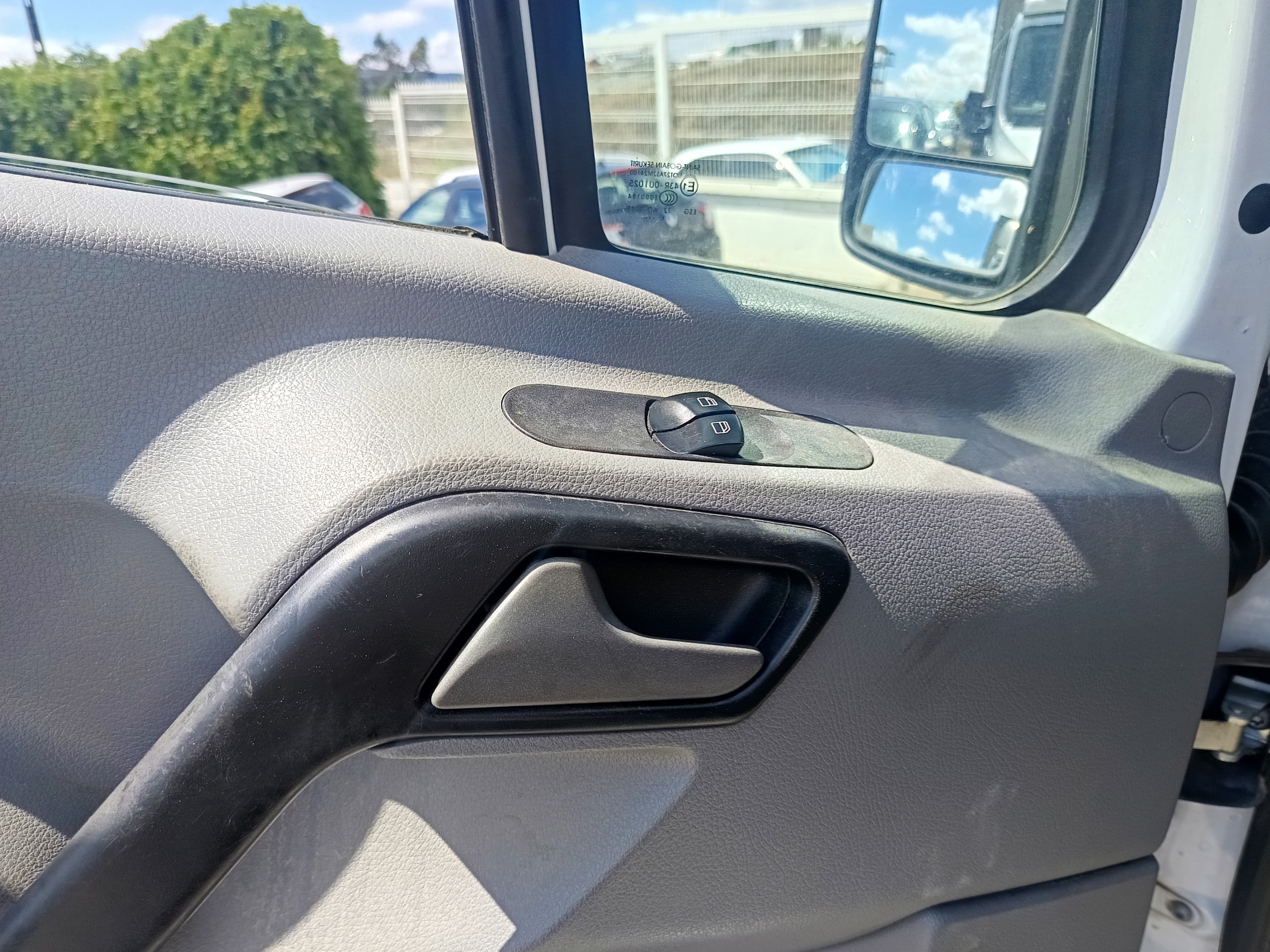 Mercedes-Benz Sprinter 313 CDI · Ano 2013 — imagem 22