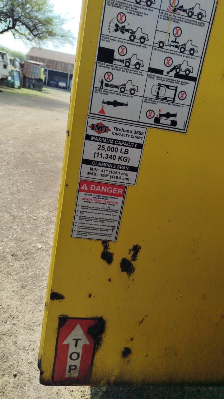 Hyster 25-12 tyre handler — imagen 13