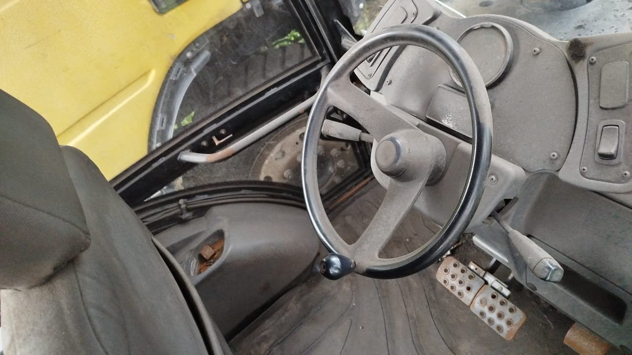 Retro-escavadeira Manitou TLB 844SX4 — imagem 7