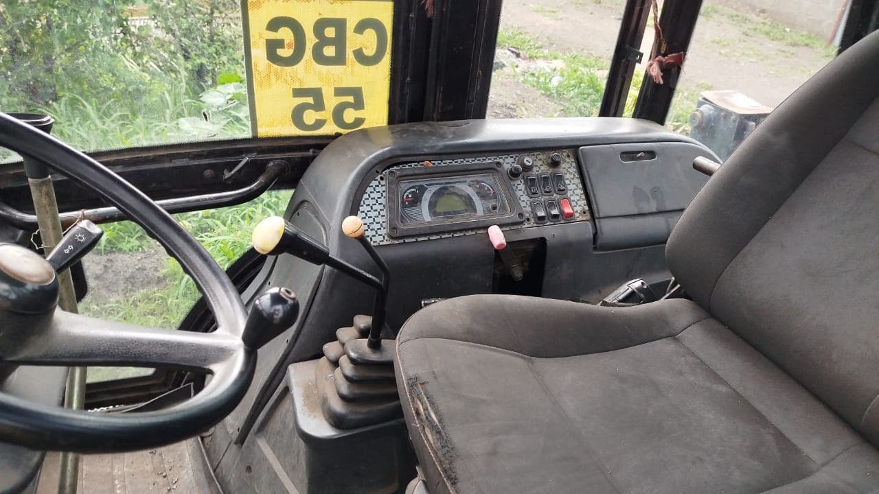 Retro-escavadeira Manitou TLB 844SM4 — image 5