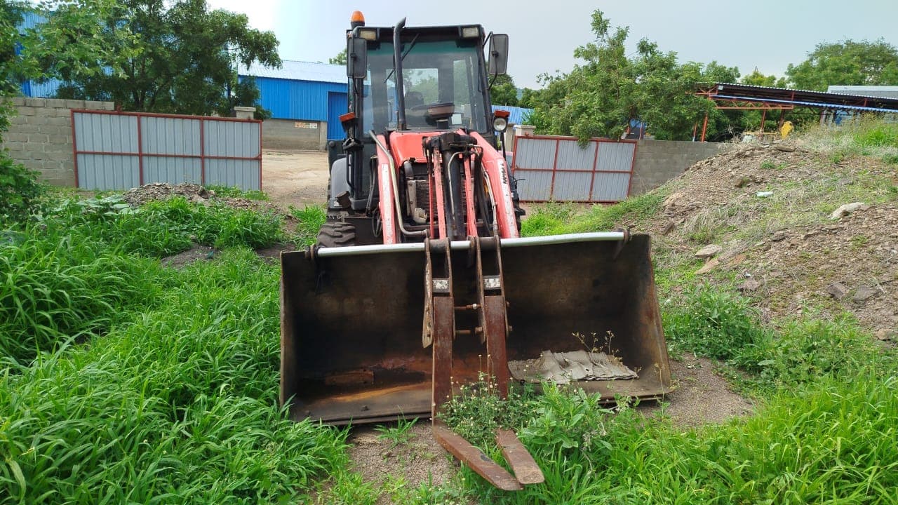 Retro-escavadeira Manitou TLB 844SM4 — image 14