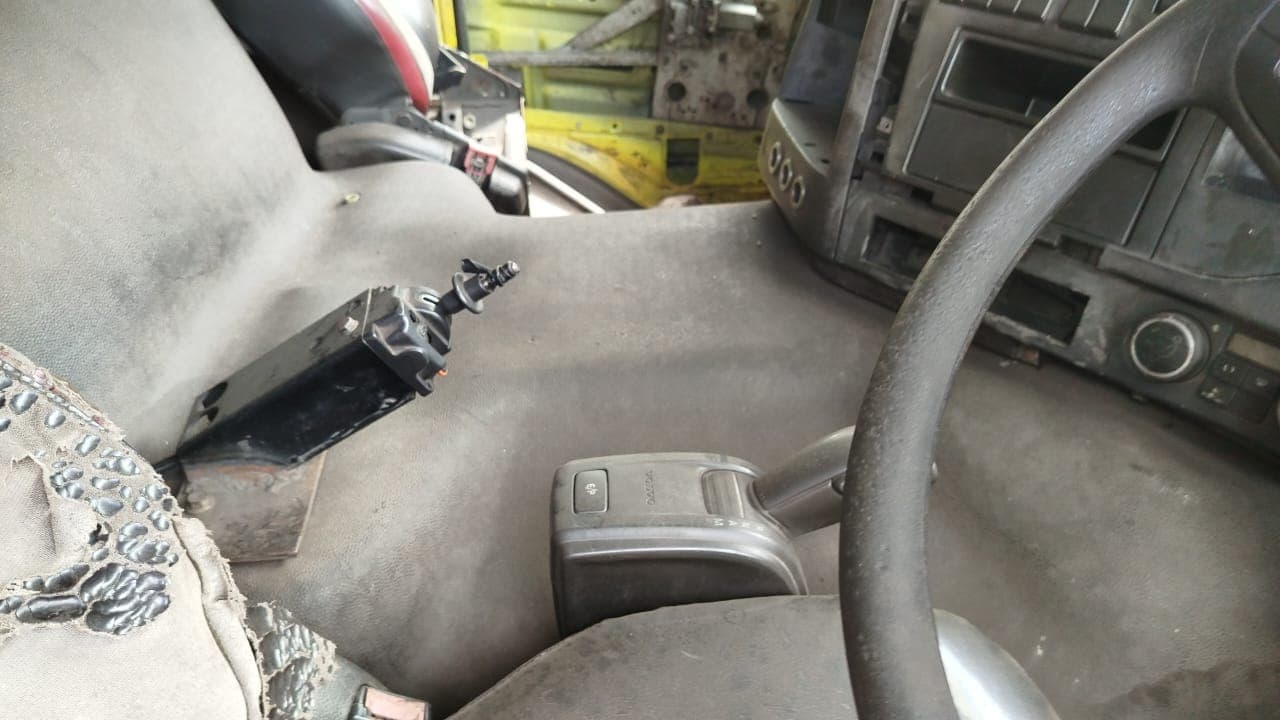 Camião tanque Volvo FMX — imagem 10
