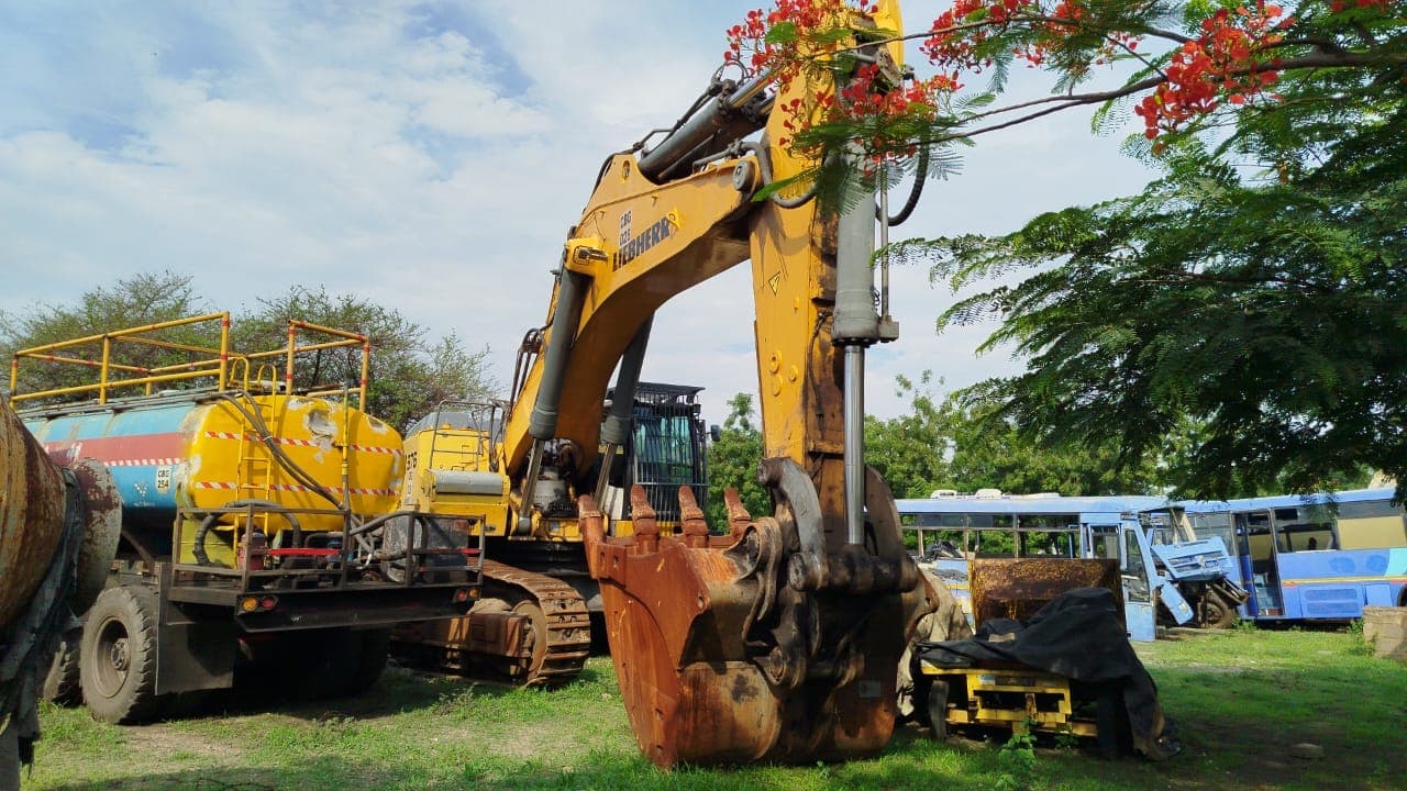 Escavadora Liebherr R 976 G5 1D — imagem 3